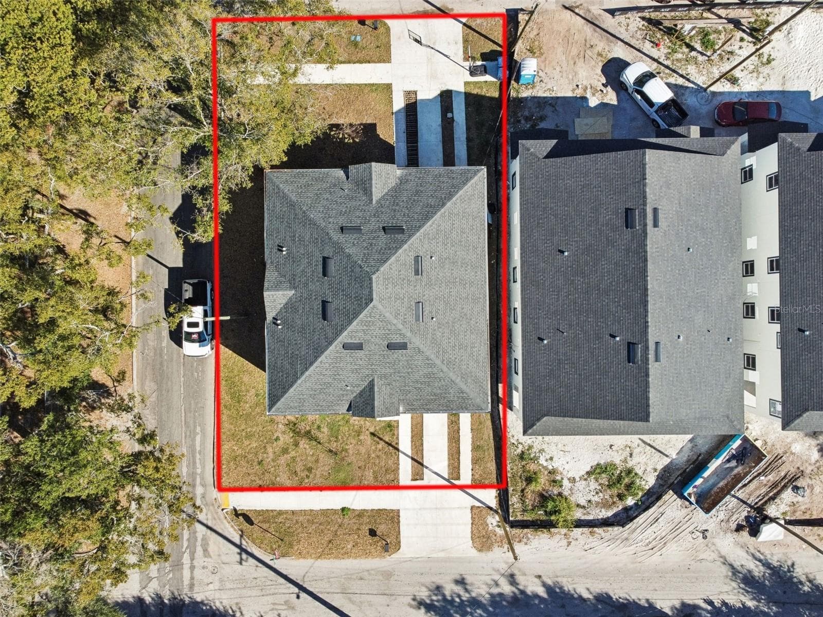 Duplex at 2801 E 19TH AVE, TAMPA, photo 27 of 32