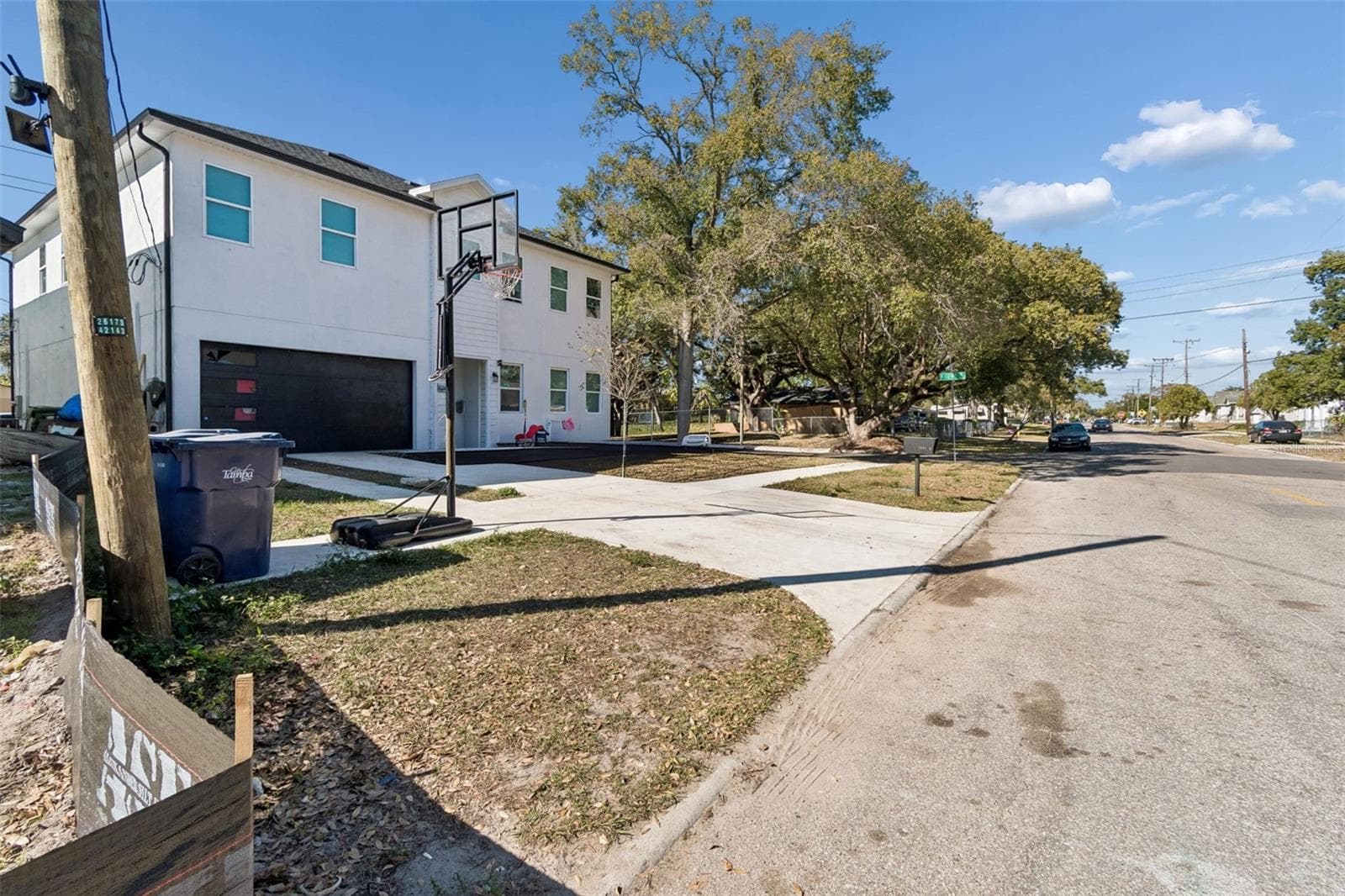 Duplex at 2801 E 19TH AVE, TAMPA, photo 29 of 32