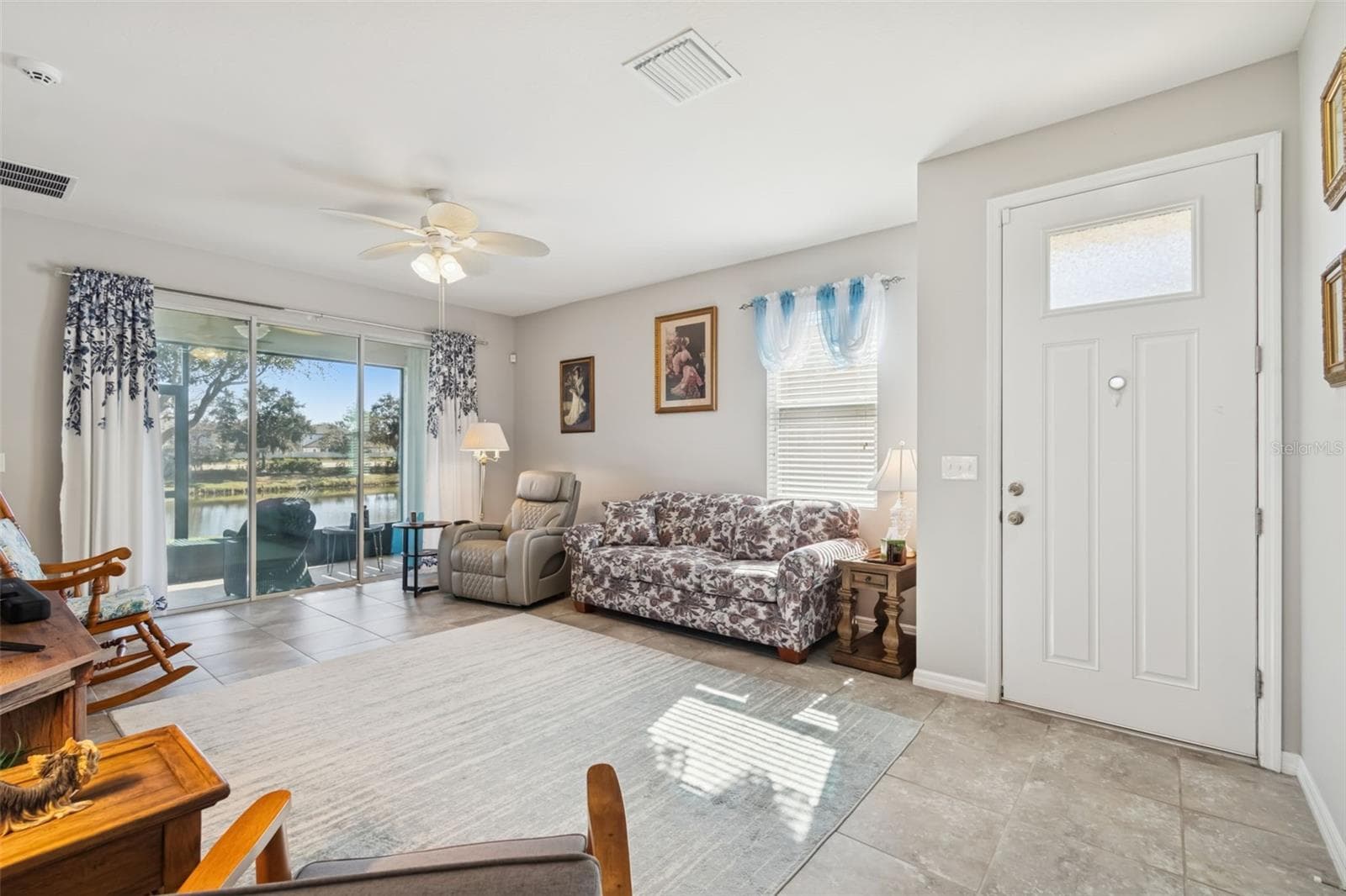 Villa at 7852 TIMBERVIEW LOOP, WESLEY CHAPEL, photo 11 of 47