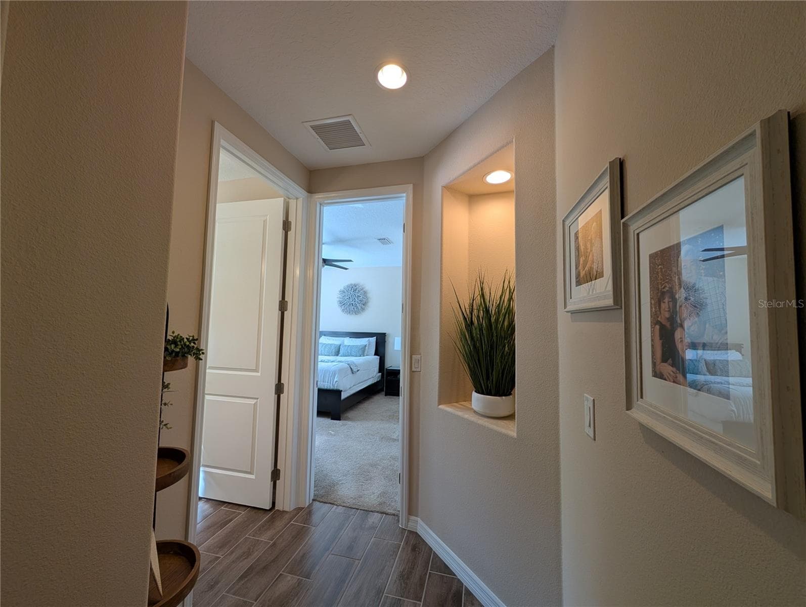 Hallway to 2nd Bedroom and 2nd Bathroom - 4341 NW 57TH AVE, OCALA
