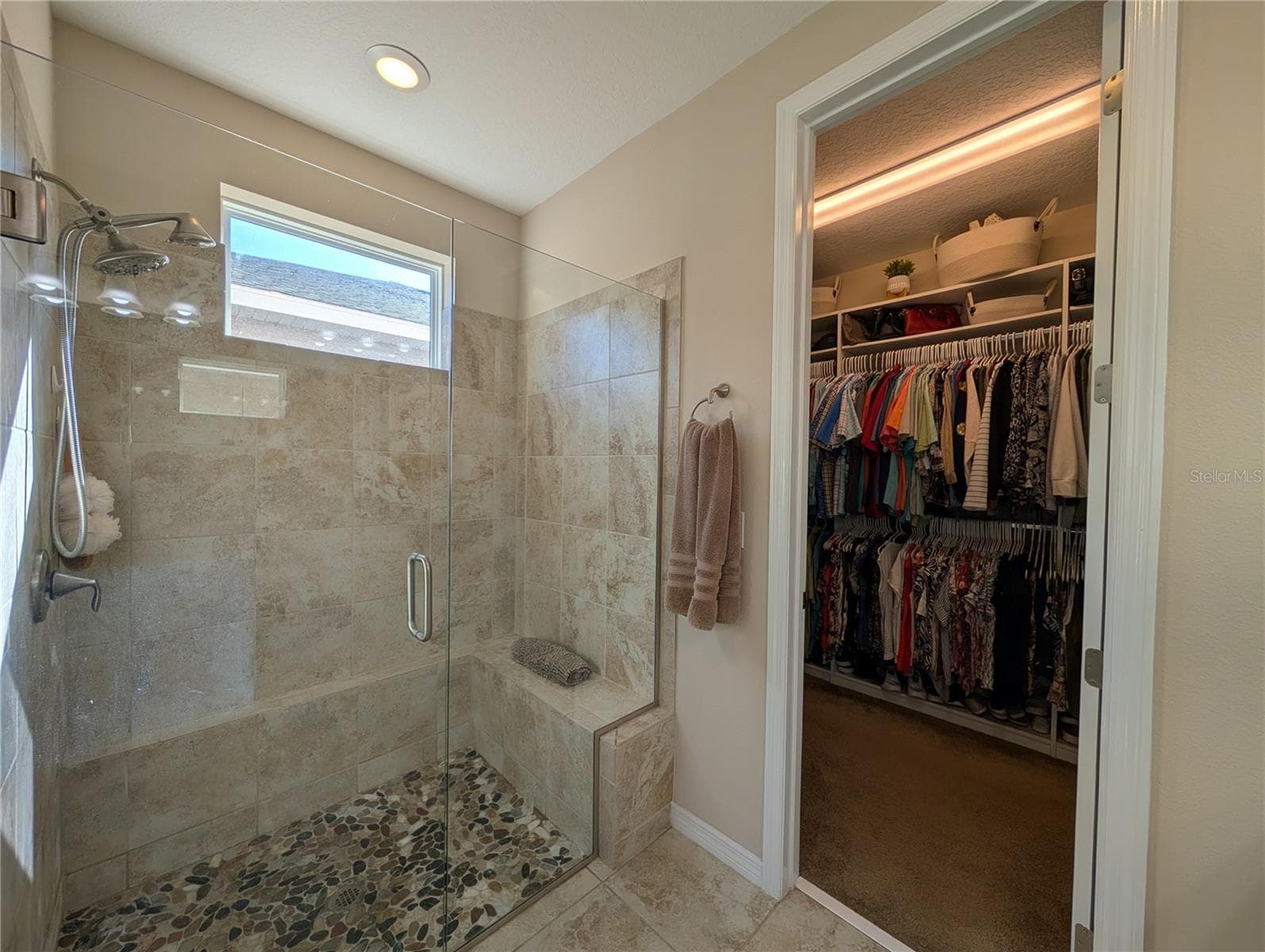 Primary Shower - 4341 NW 57TH AVE, OCALA
