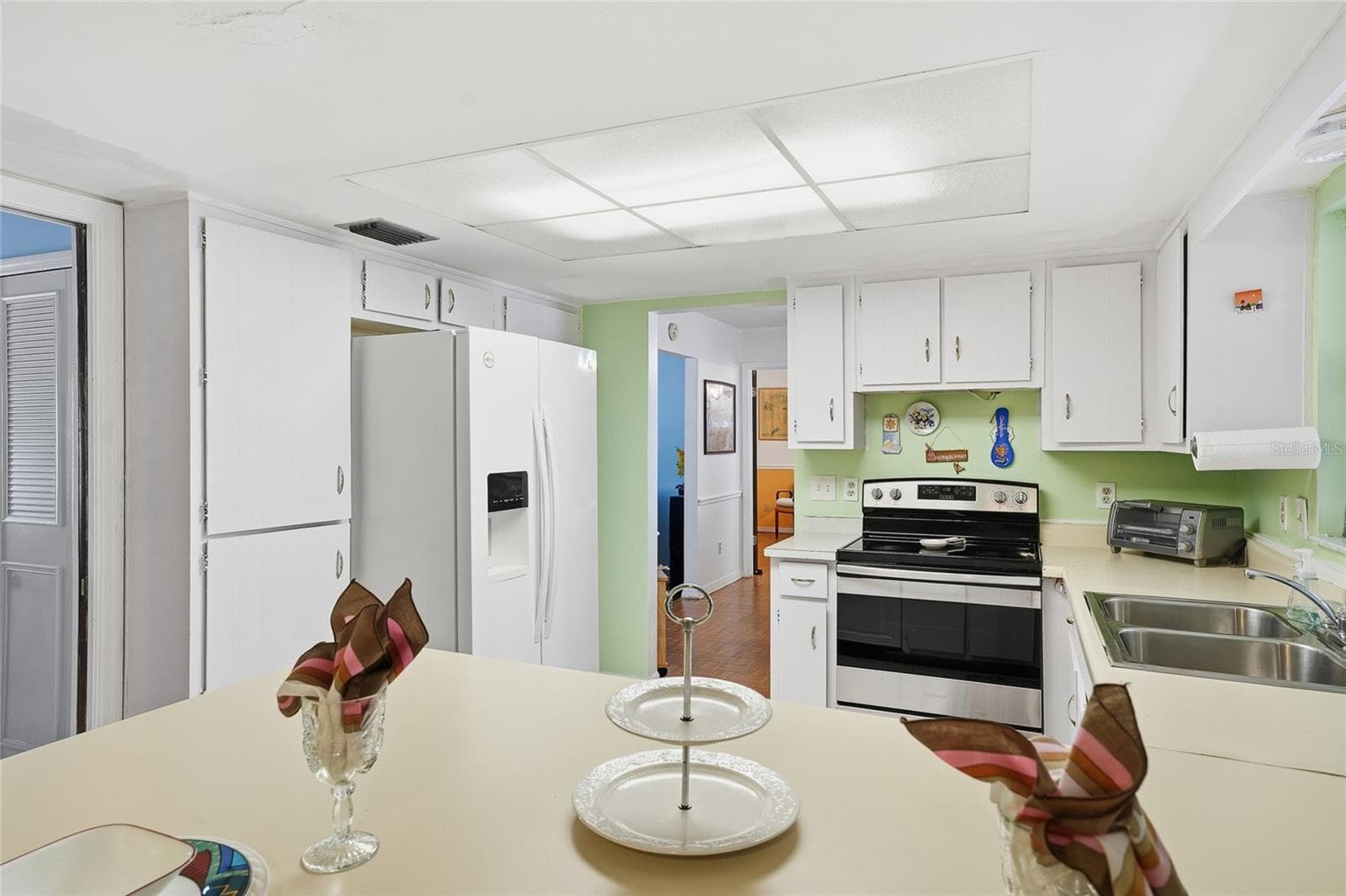 Single Family Residence at 7002 CRESTLAKE DR, ORLANDO, photo 20 of 48