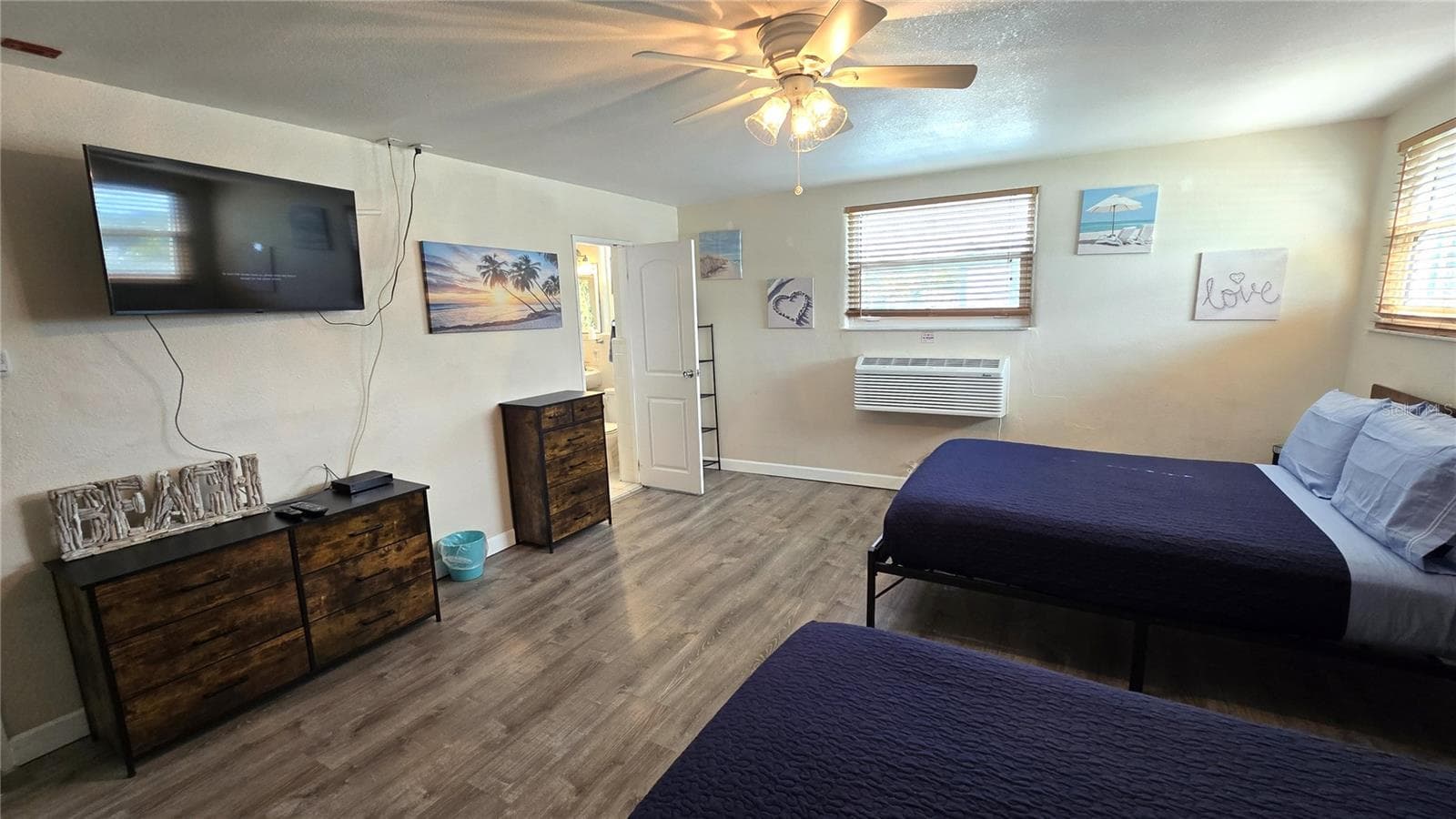Condo - Hotel at 603 MANDALAY AVE #207, CLEARWATER BEACH, photo 18 of 19