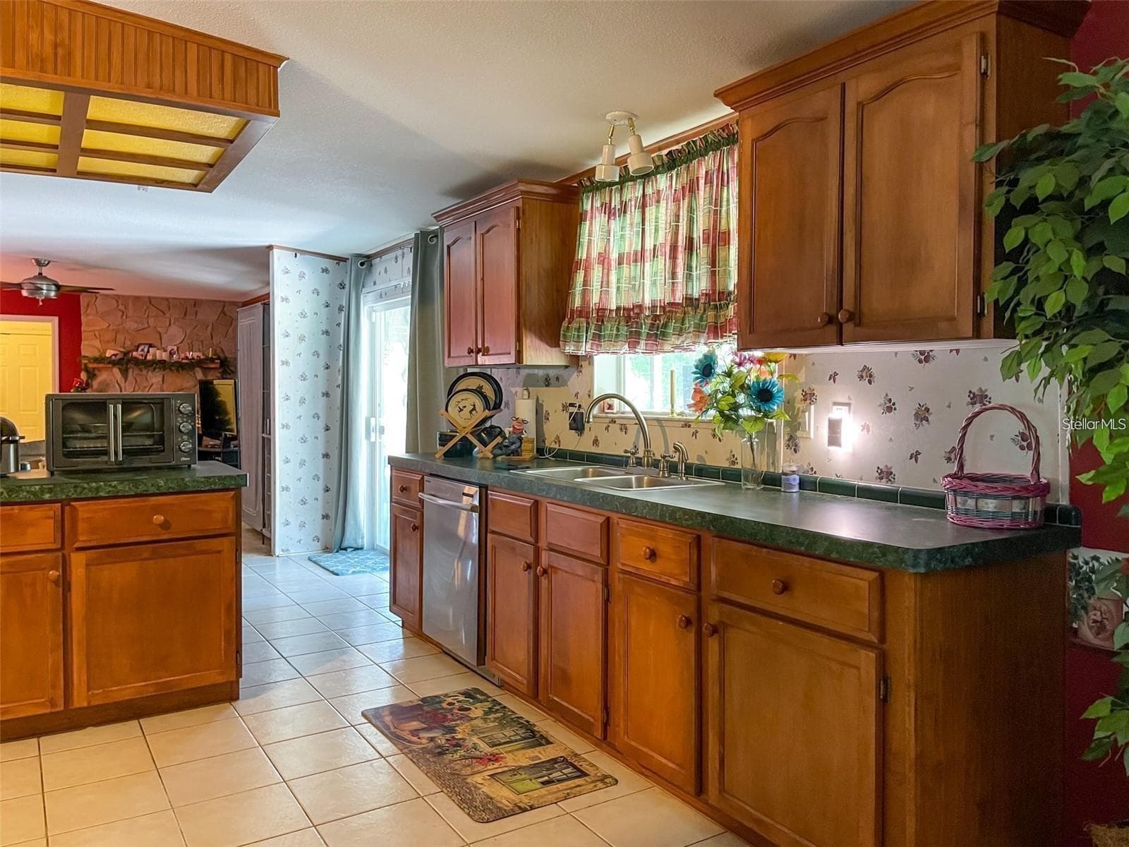 Manufactured Home at 13921 PINE MEADOW RD, KATHLEEN, photo 7 of 26