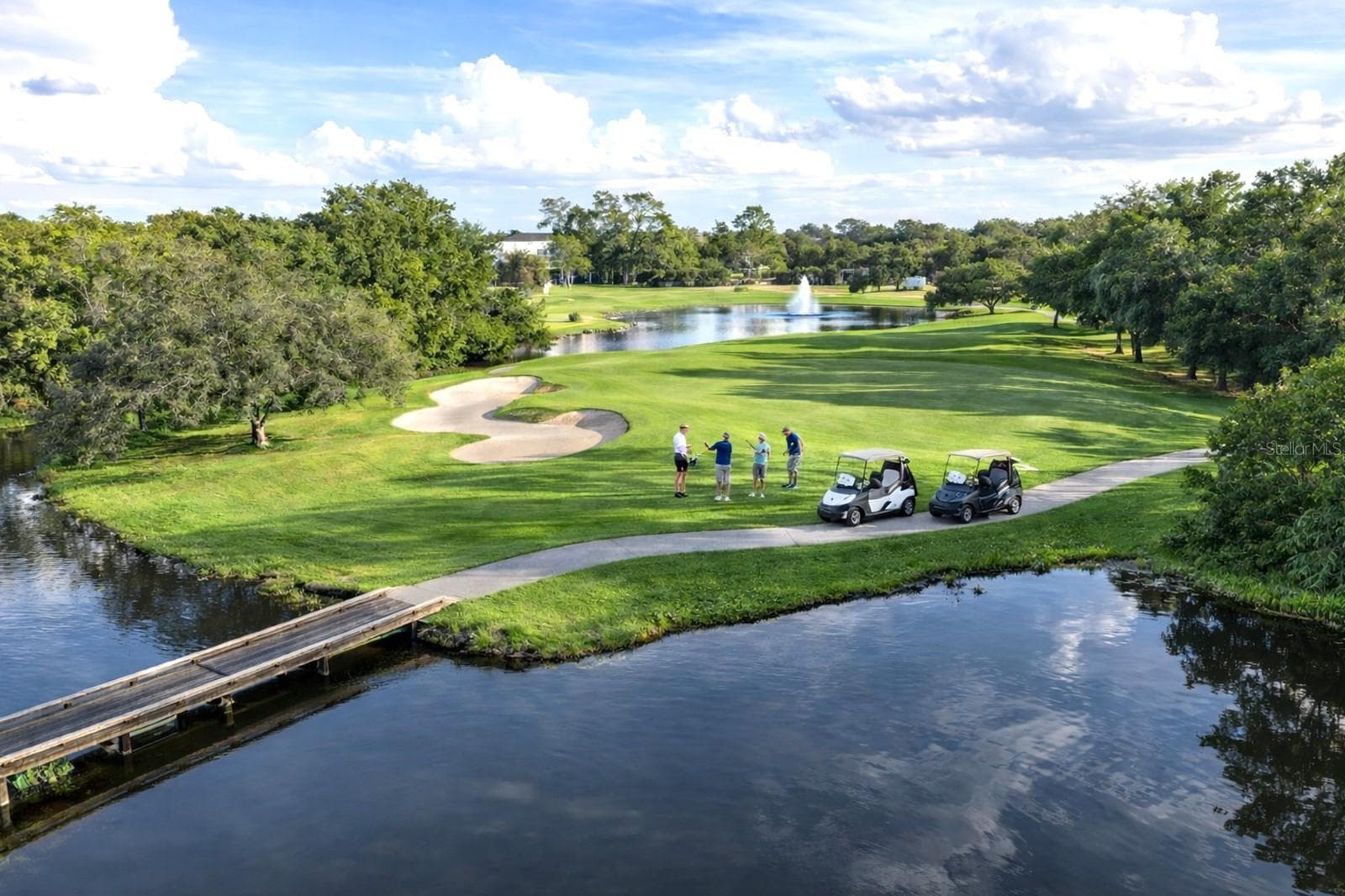 Golf Course Community - 8032 PINE HOLLOW DR, MOUNT DORA