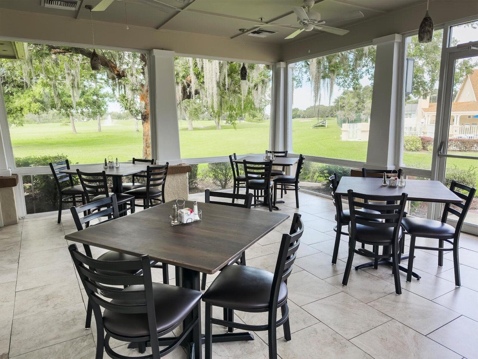 Great for golfers, families, and locals—dine-in, patio, or events. - 8032 PINE HOLLOW DR, MOUNT DORA