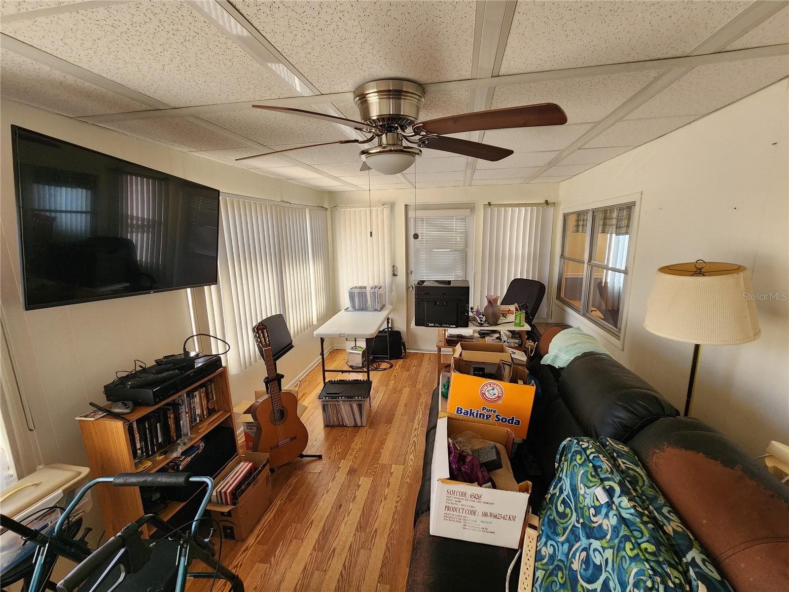 Florida Room - 403 DUBLIN AVE, BRADENTON
