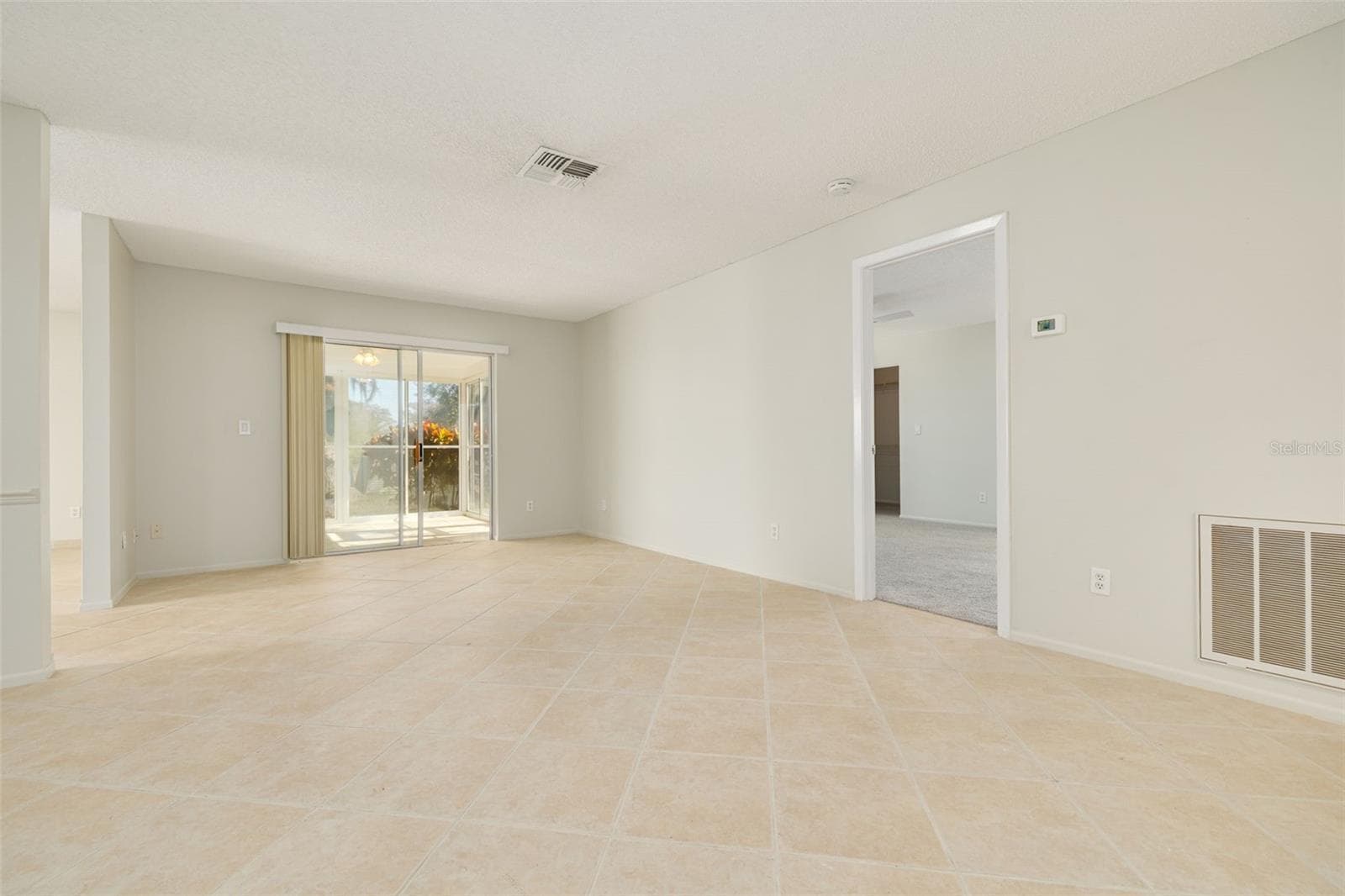 Dining / Family Room - 3569 OAK LAKE DR, PALM HARBOR