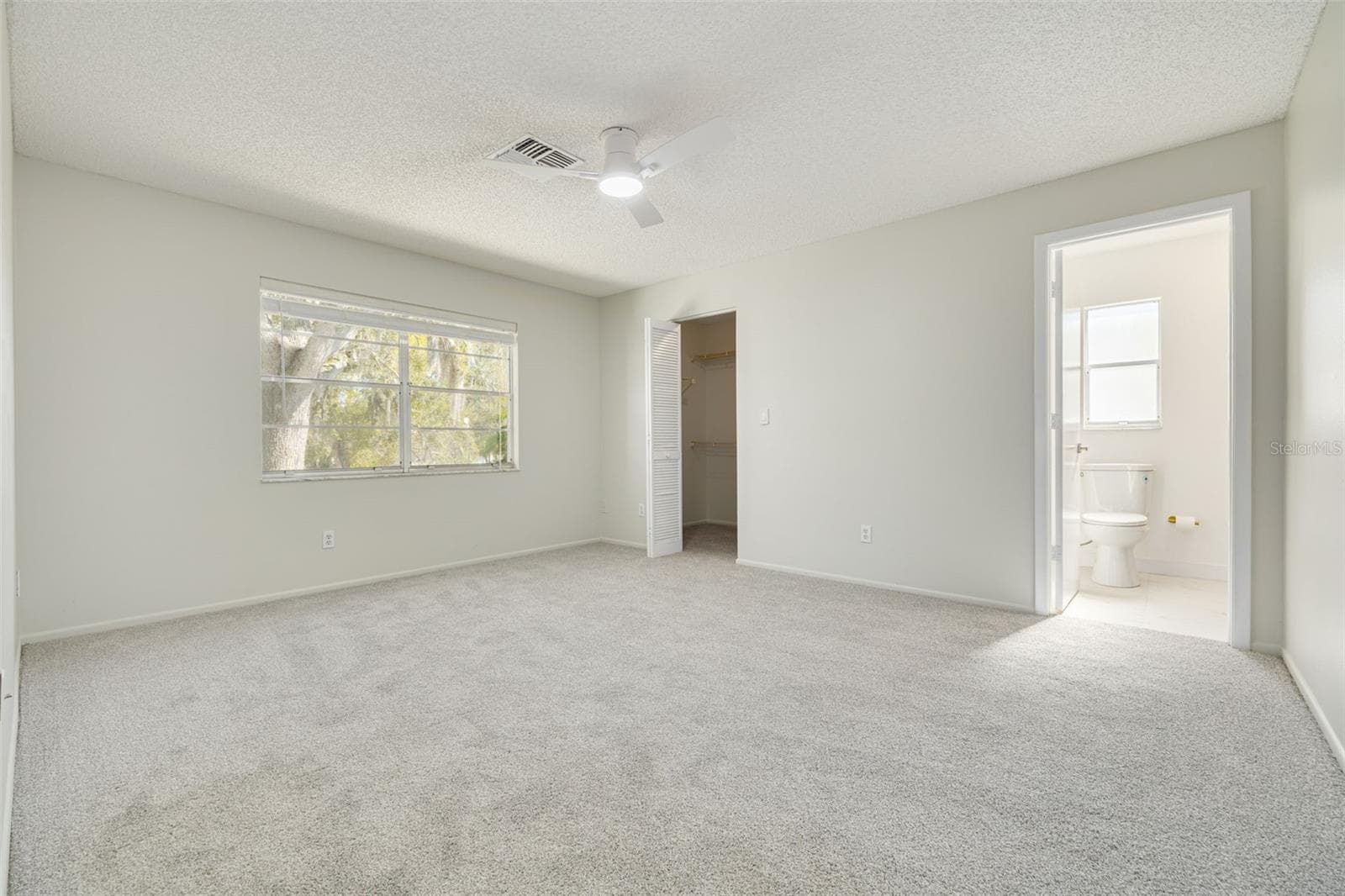 Primary Bedroom En Suite Bathroom - 3569 OAK LAKE DR, PALM HARBOR