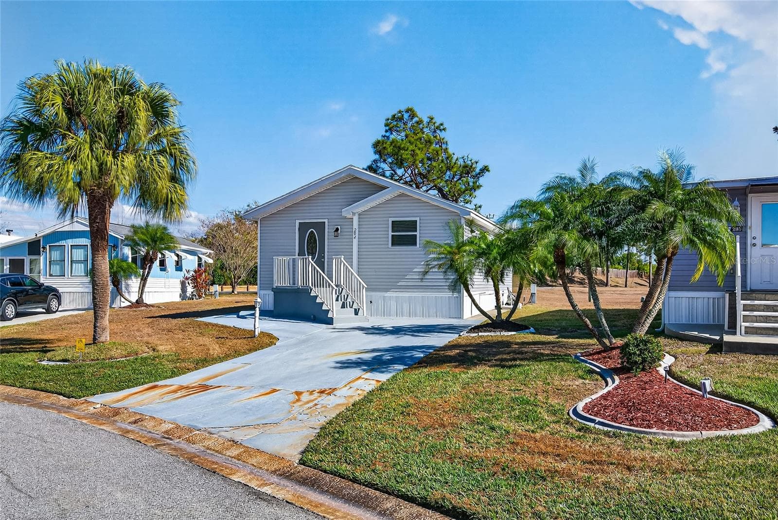 Manufactured Home at 204 CROWN POINT DR, NOKOMIS, photo 11 of 78