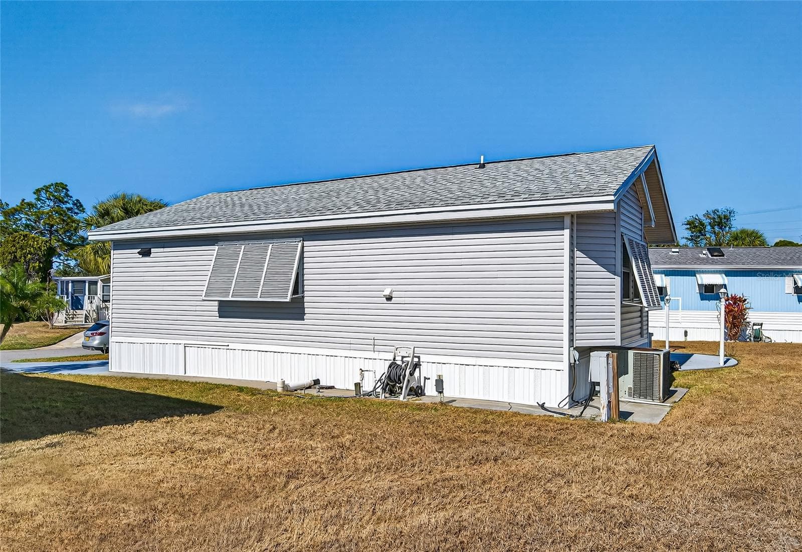 Manufactured Home at 204 CROWN POINT DR, NOKOMIS, photo 37 of 78