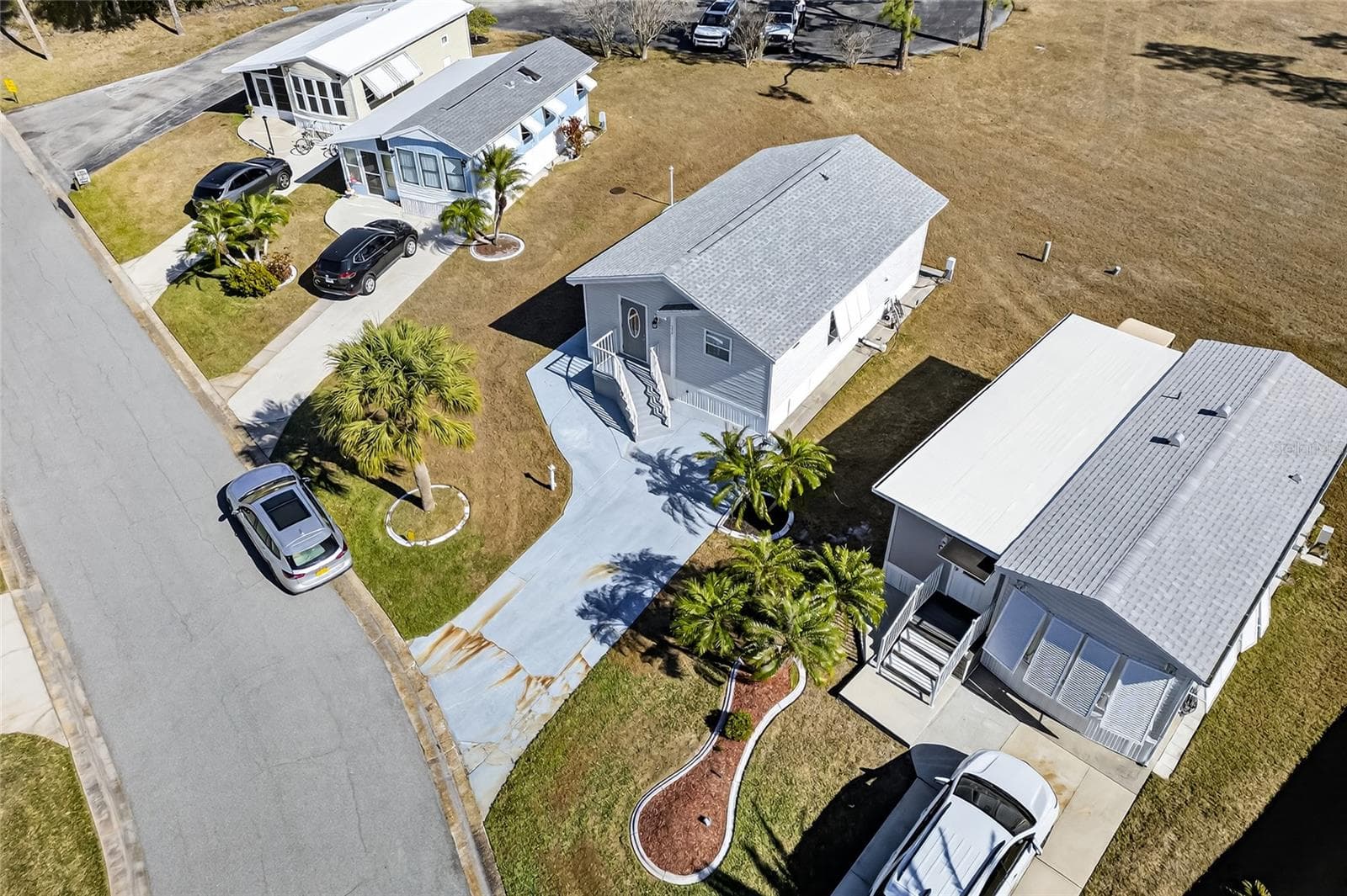 Manufactured Home at 204 CROWN POINT DR, NOKOMIS, photo 45 of 78