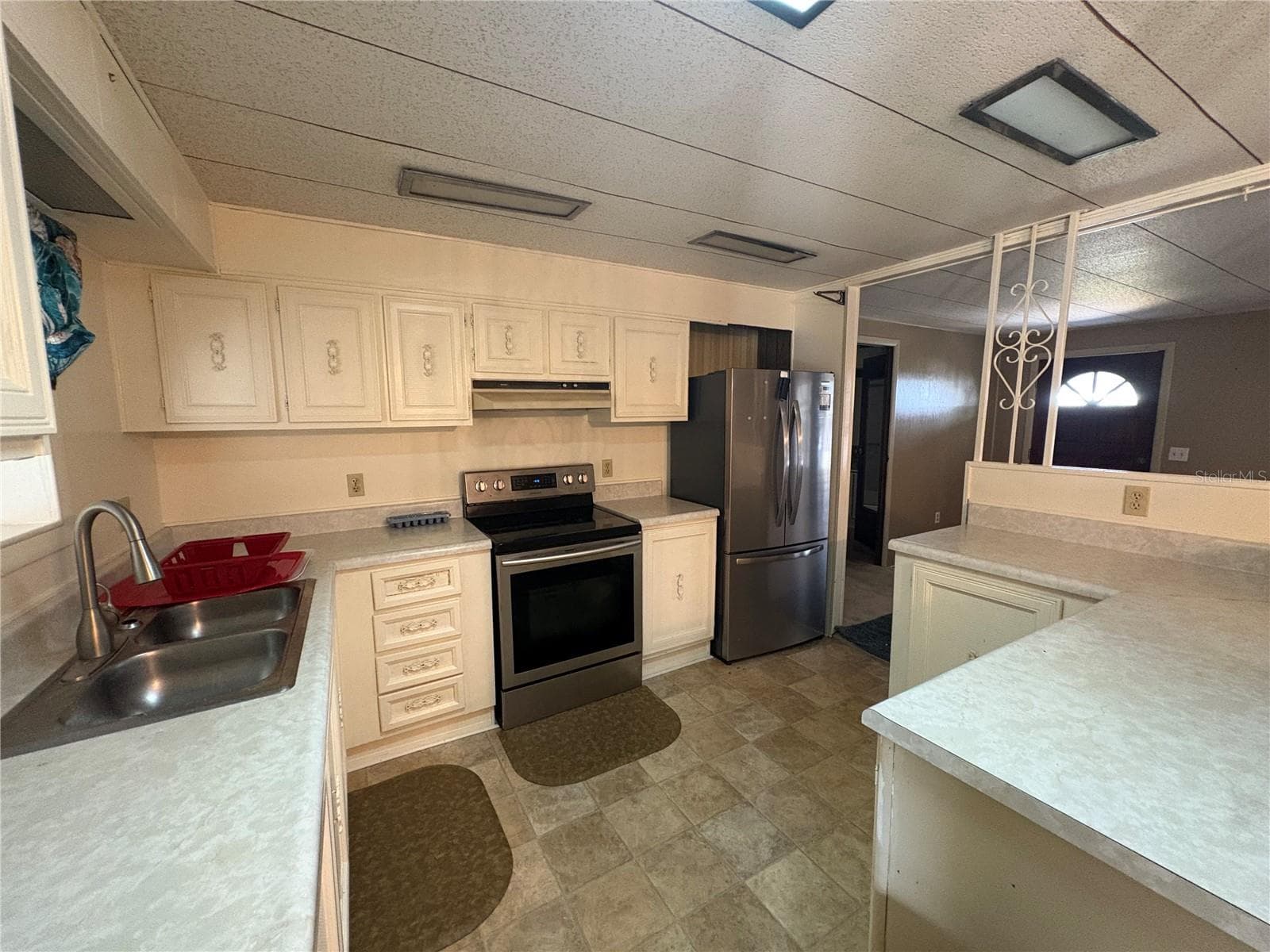 Mobile Home at 1018 SOUTHLAND DR, TAVARES, photo 17 of 67