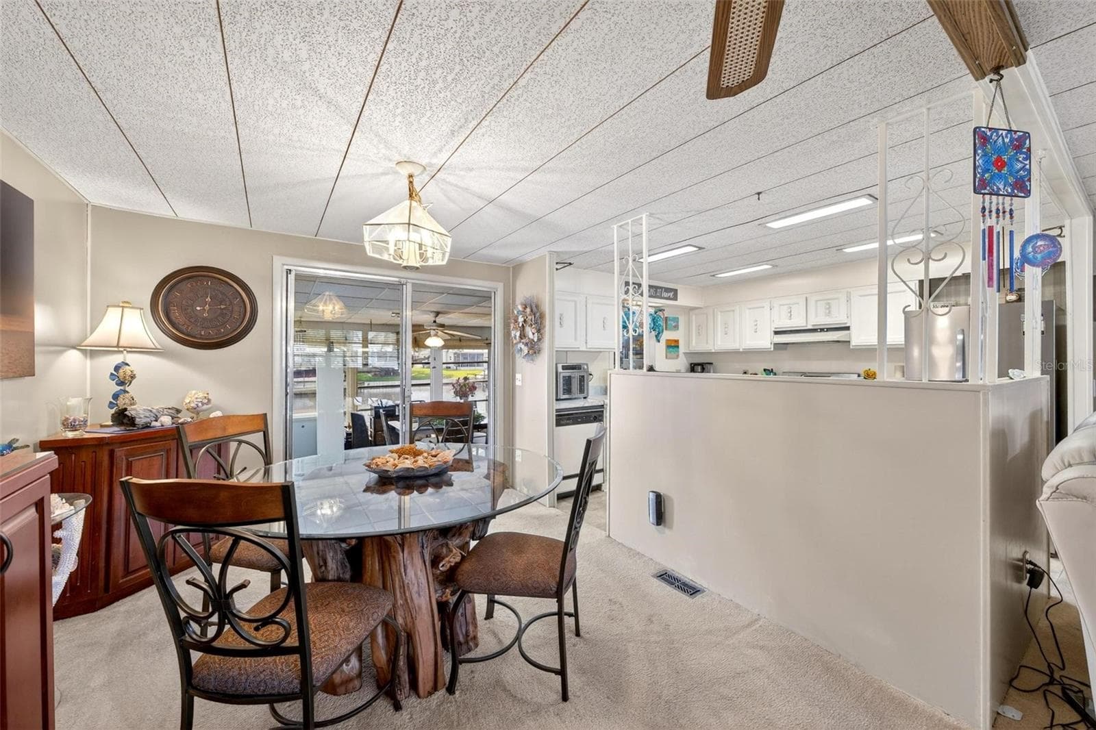Mobile Home at 1018 SOUTHLAND DR, TAVARES, photo 21 of 67