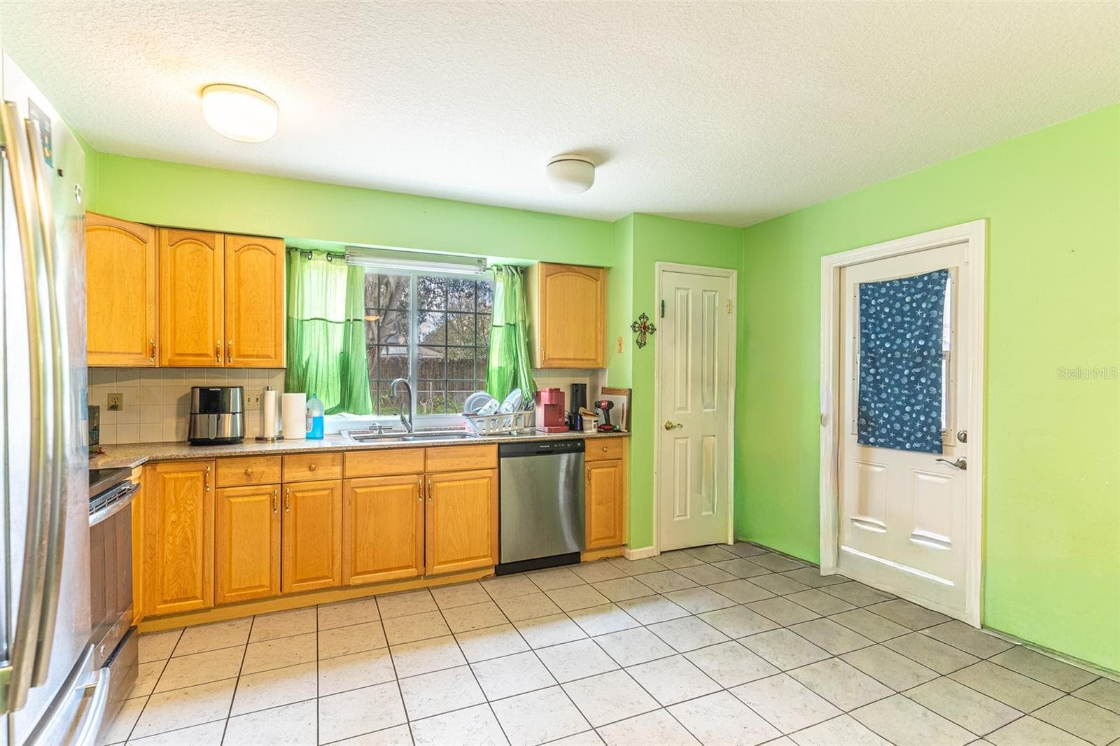 Single Family Residence at 5103 GREENBROOK LN, LAKELAND, photo 3 of 24