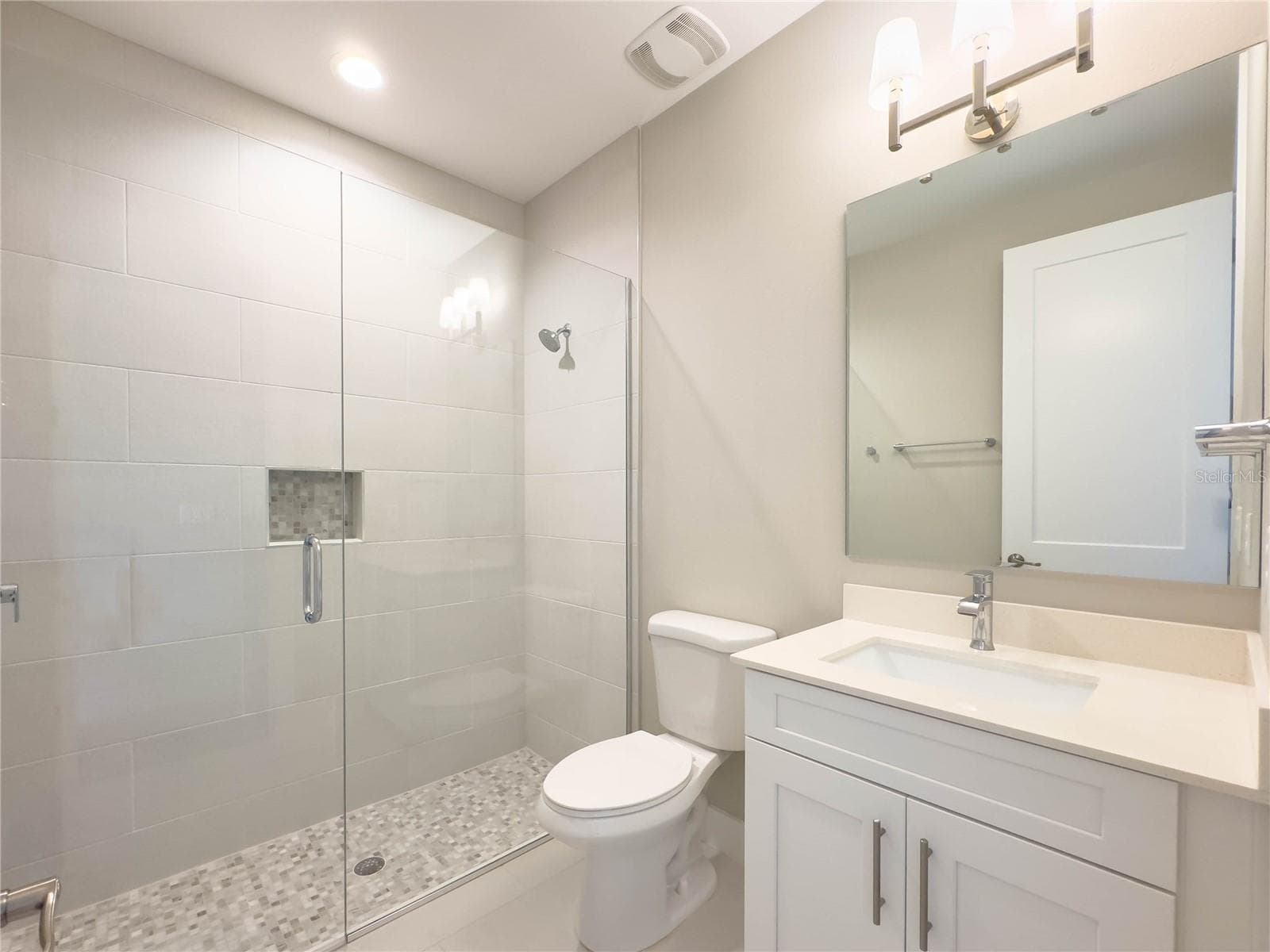 Single Family Residence at 16210 RAVENNA CT, MONTVERDE, photo 46 of 52