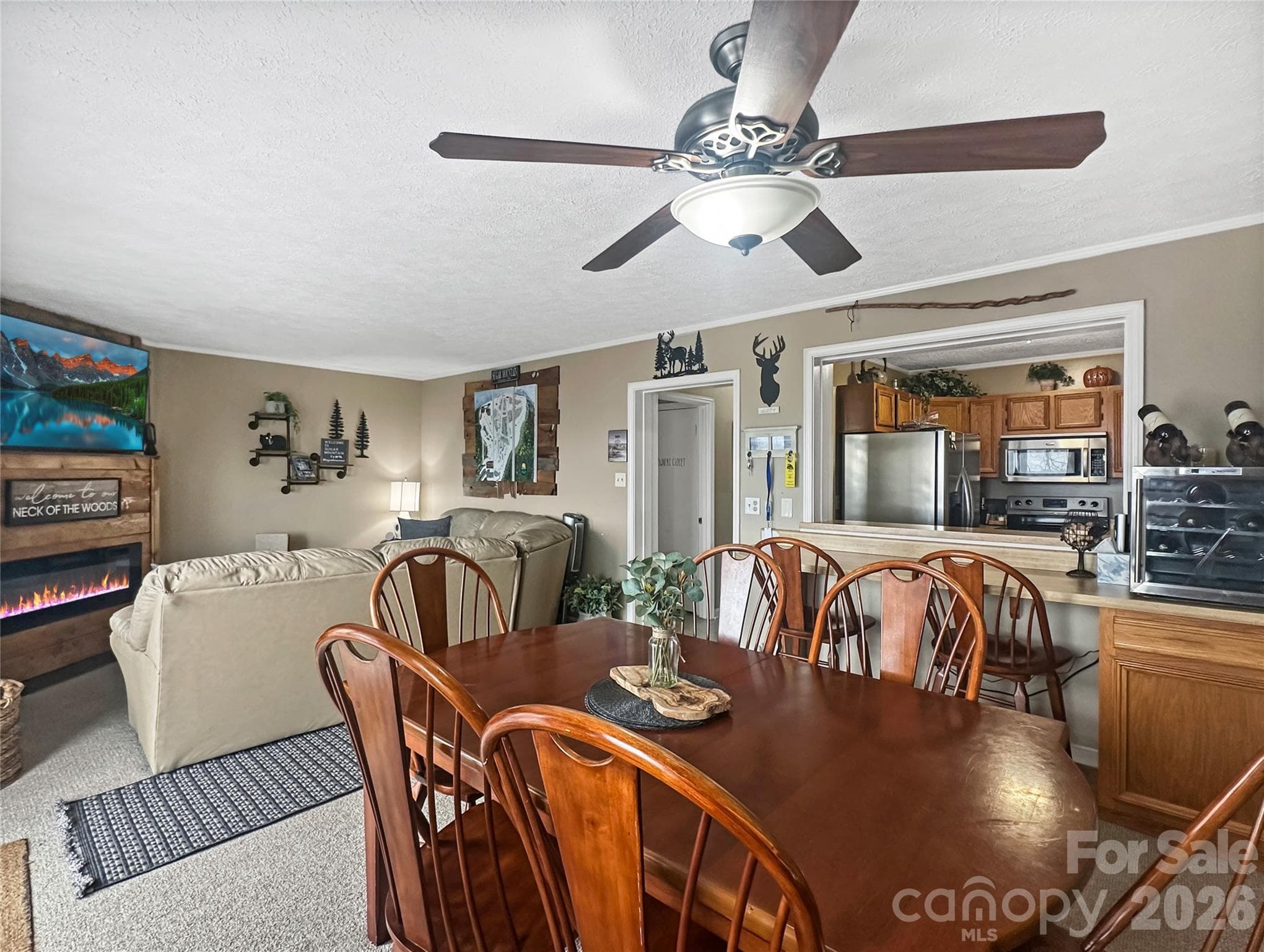 Condominium at 102 Sugar Ski Drive, Sugar Mountain, photo 7 of 38
