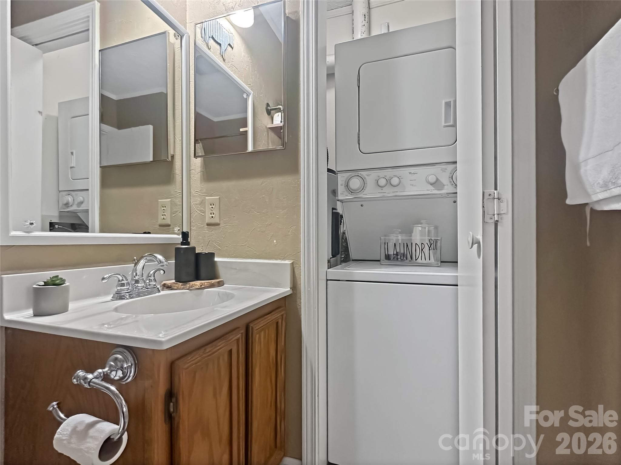 Condominium at 102 Sugar Ski Drive, Sugar Mountain, photo 20 of 38