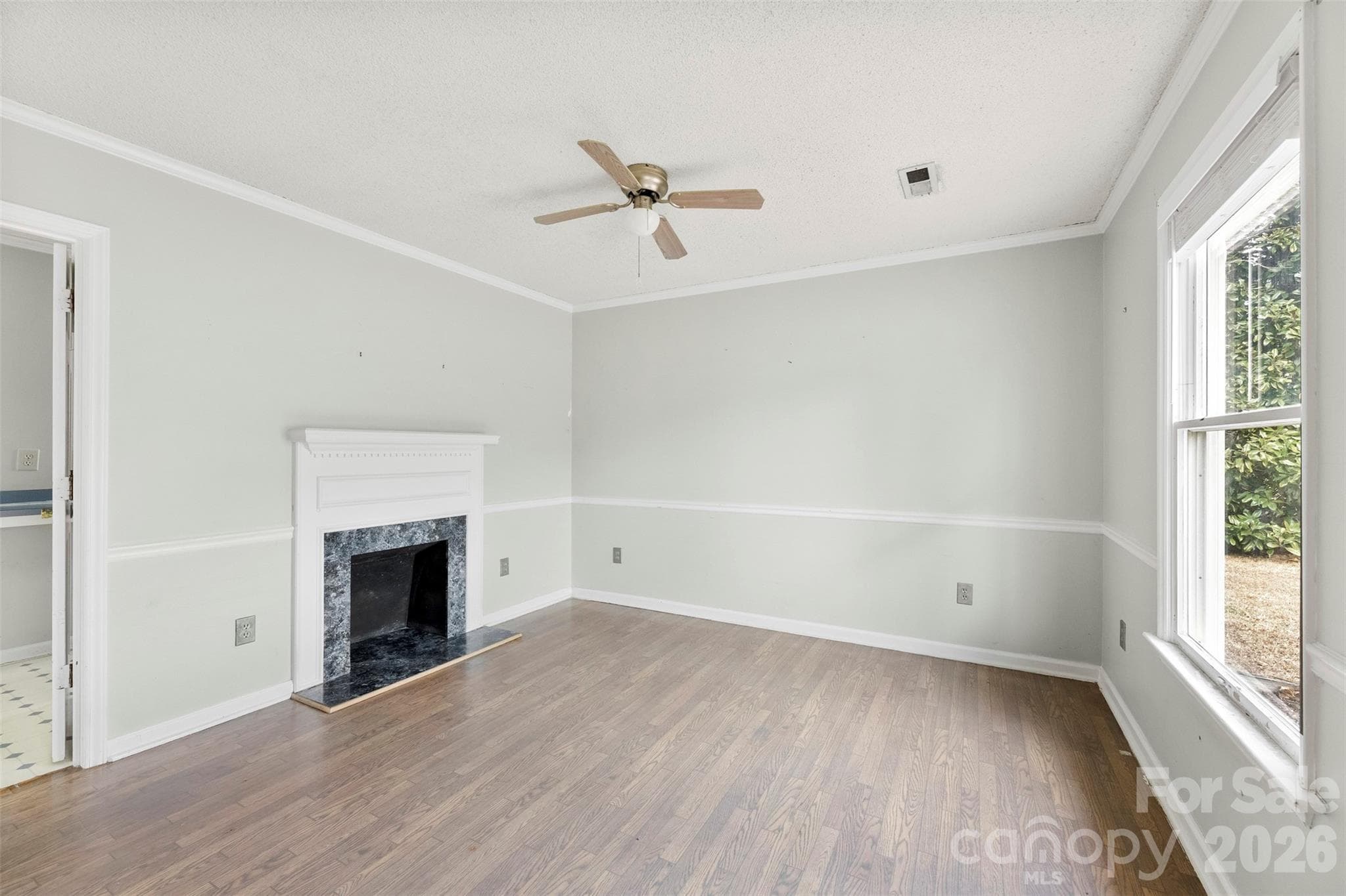 Single Family Residence at Gastonia, photo 4 of 24