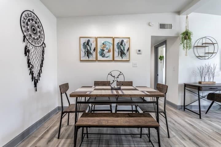 Single Family Residence at 511 SAN JUAN BLVD, ORLANDO, photo 7 of 48
