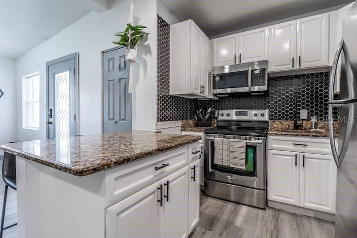 Single Family Residence at 511 SAN JUAN BLVD, ORLANDO, photo 15 of 48