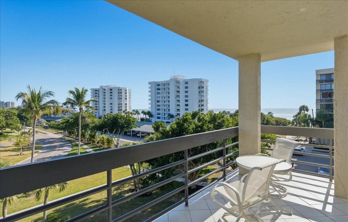 Condominium at 1065 GULF OF MEXICO DR #305, LONGBOAT KEY, photo 6 of 52