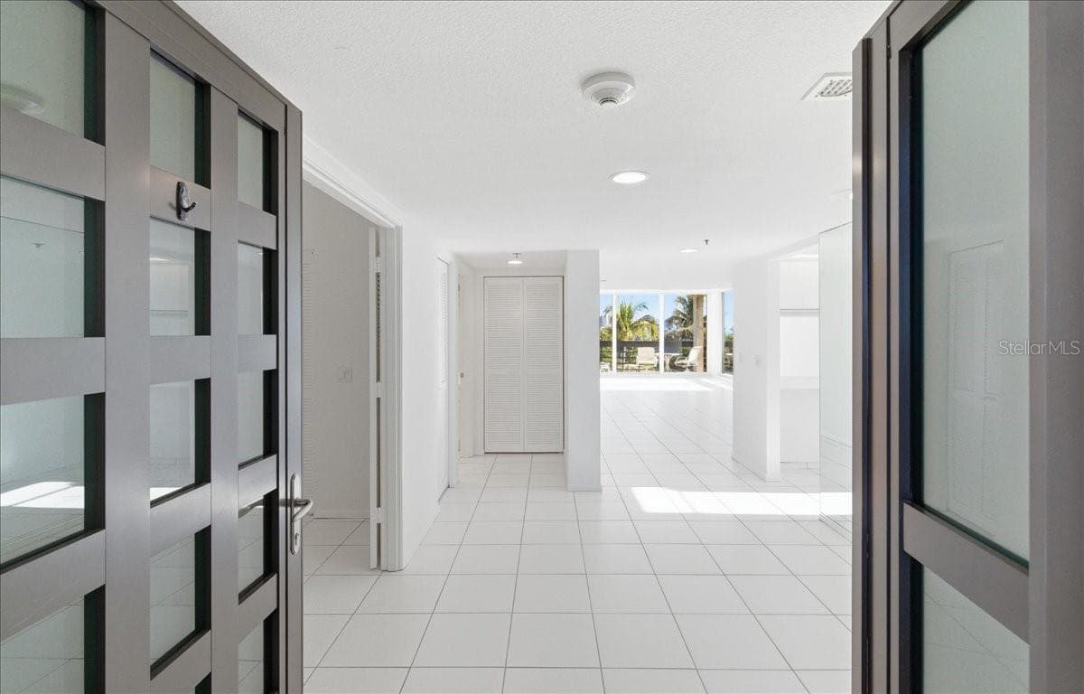 Condominium at 1065 GULF OF MEXICO DR #305, LONGBOAT KEY, photo 12 of 52