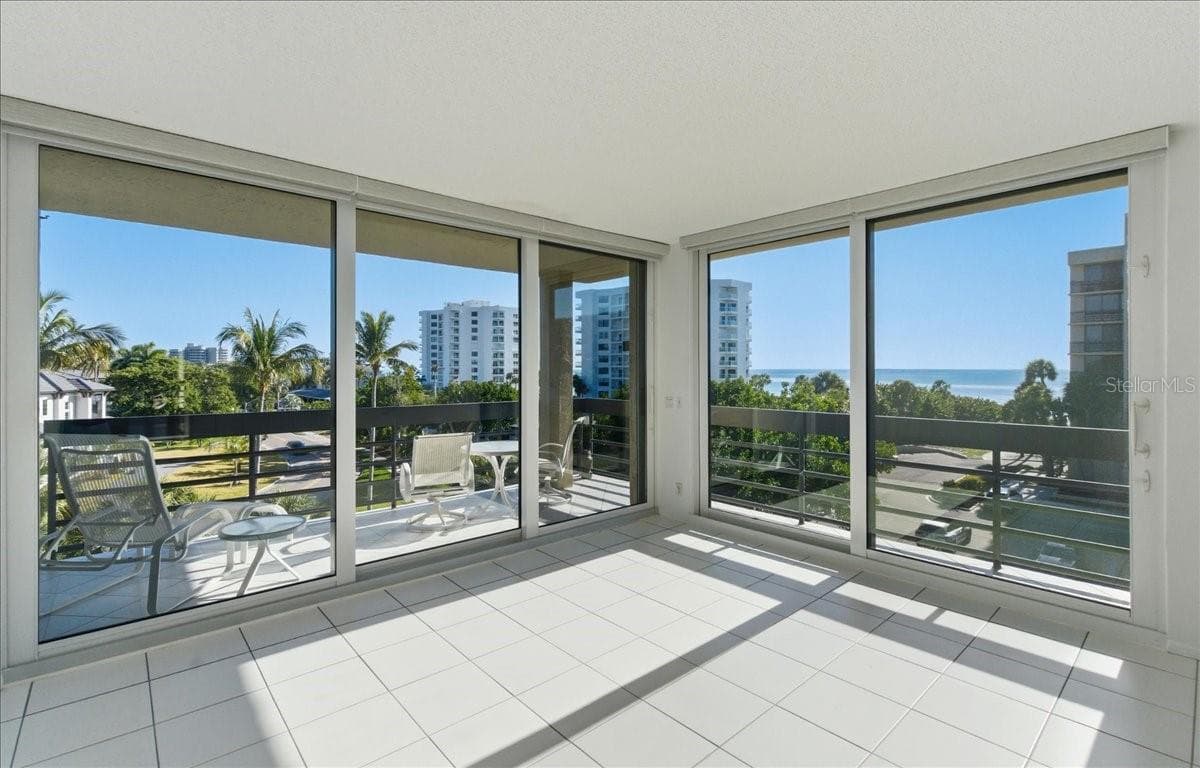 Condominium at 1065 GULF OF MEXICO DR #305, LONGBOAT KEY, photo 2 of 52