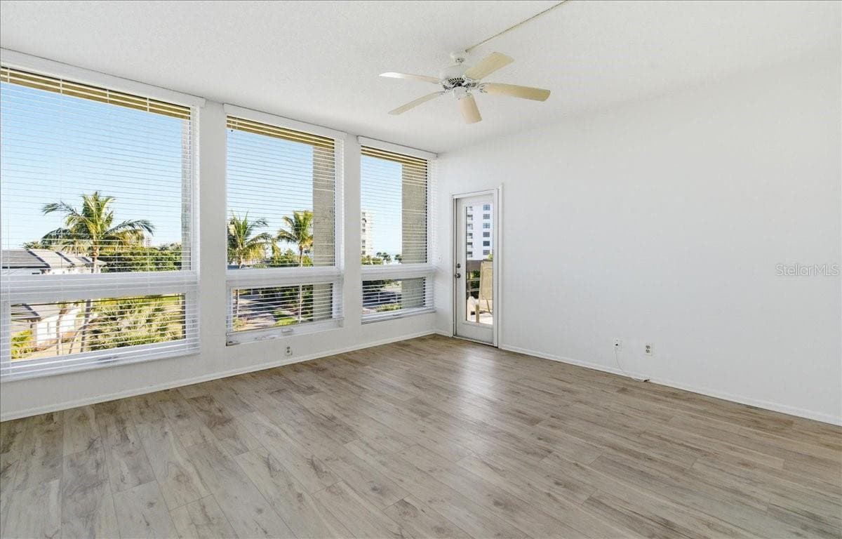 Condominium at 1065 GULF OF MEXICO DR #305, LONGBOAT KEY, photo 24 of 52