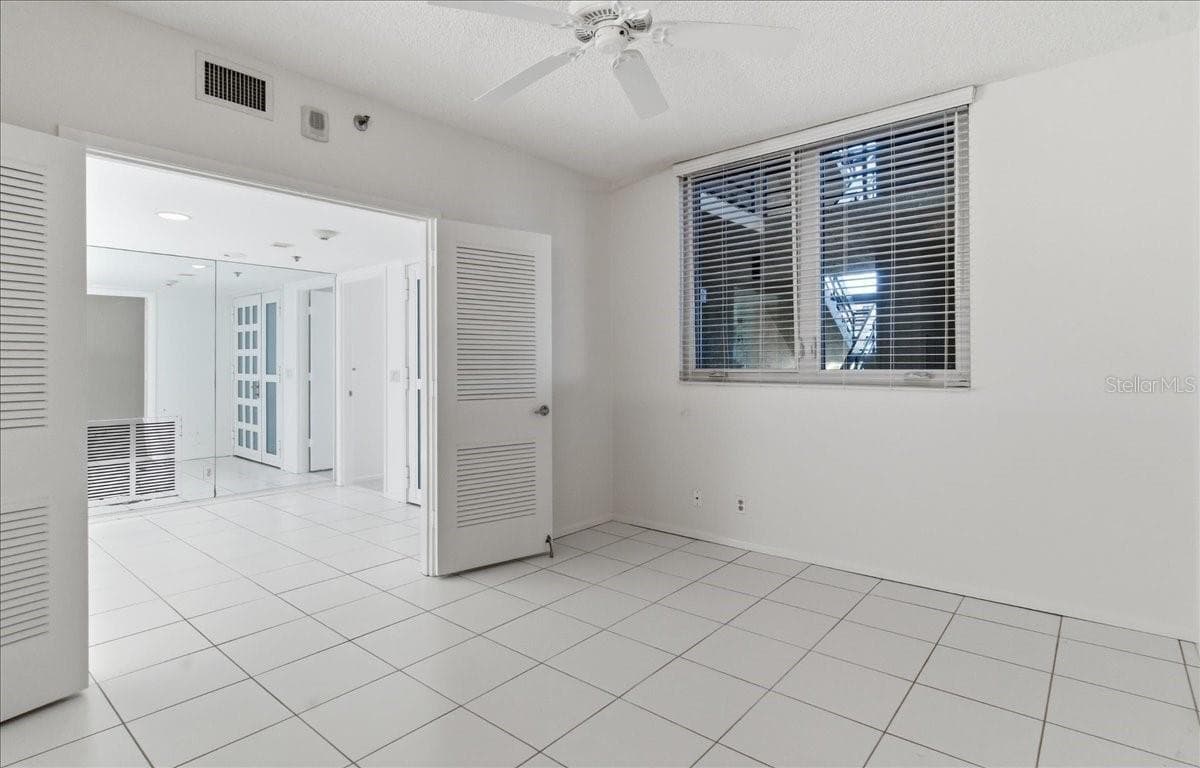 Condominium at 1065 GULF OF MEXICO DR #305, LONGBOAT KEY, photo 37 of 52