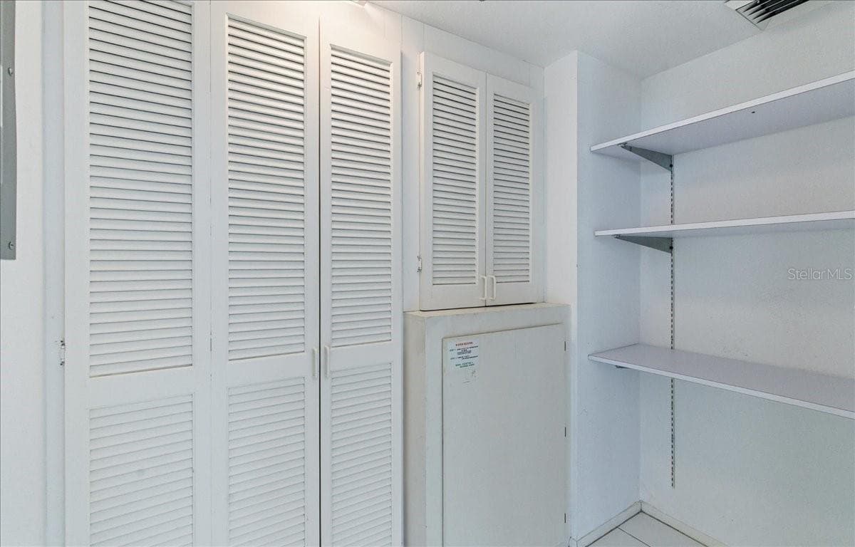 Condominium at 1065 GULF OF MEXICO DR #305, LONGBOAT KEY, photo 39 of 52