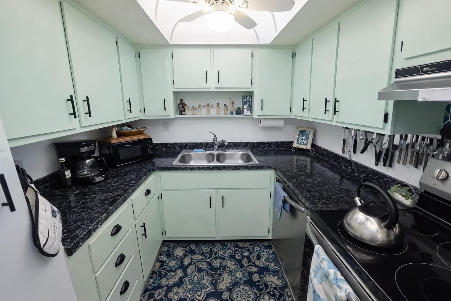 Kitchen - 21300 BRINSON AVE #111, PORT CHARLOTTE