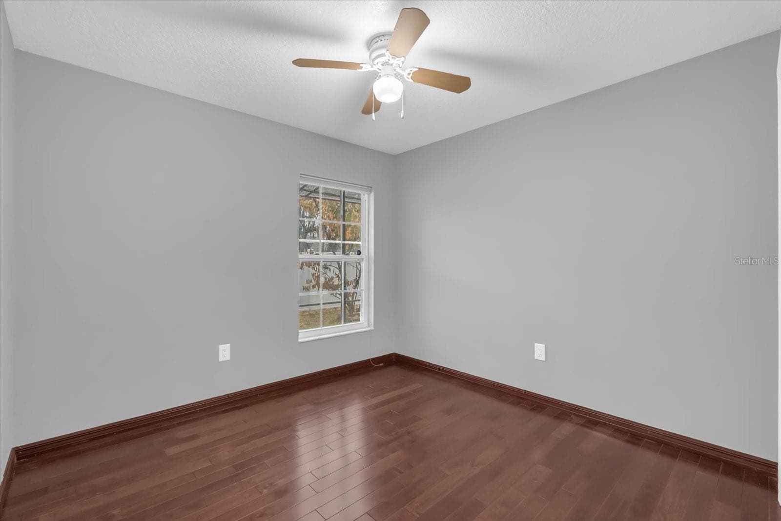 Single Family Residence at 405 LATONIA ST, KISSIMMEE, photo 19 of 32