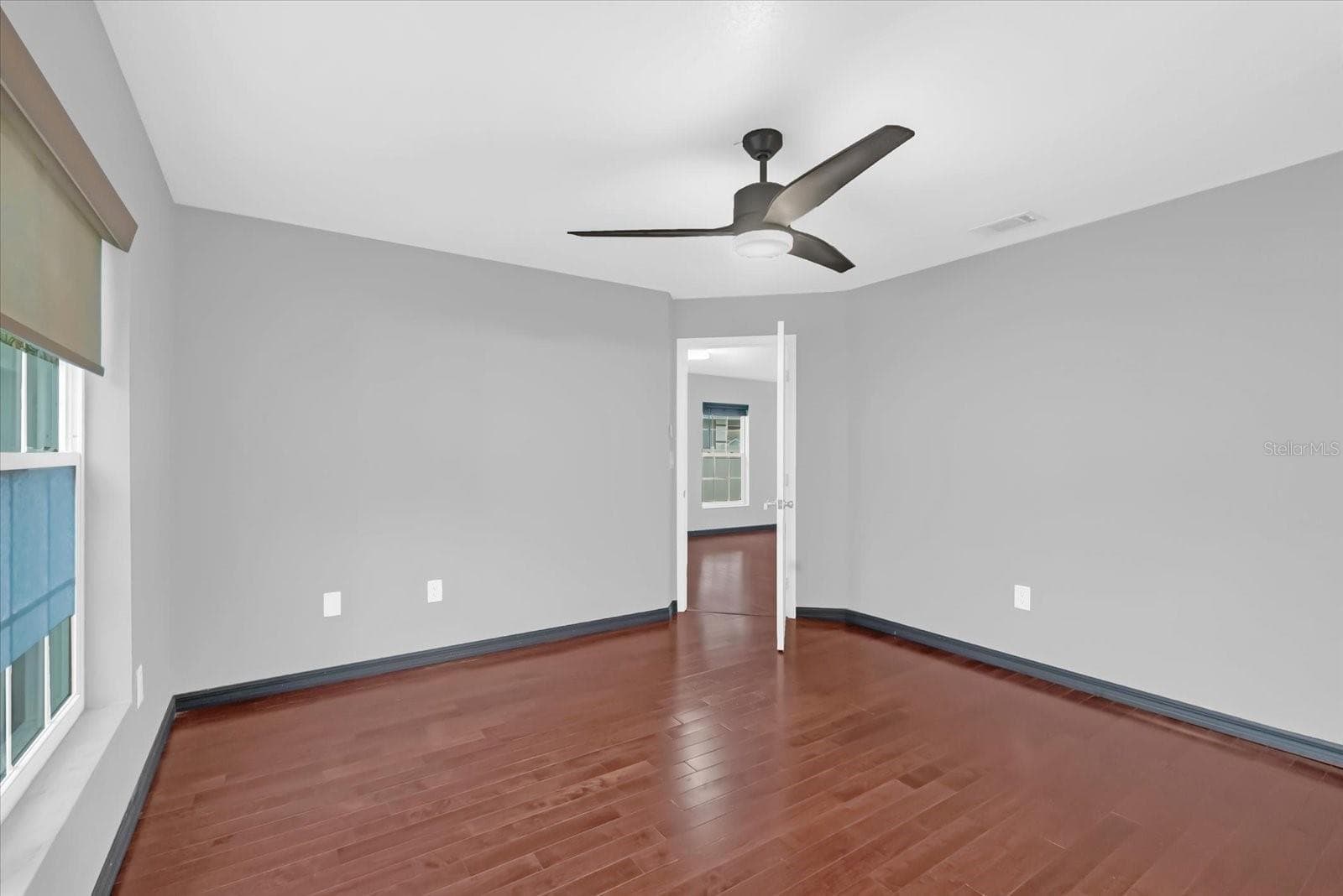 Single Family Residence at 405 LATONIA ST, KISSIMMEE, photo 23 of 32