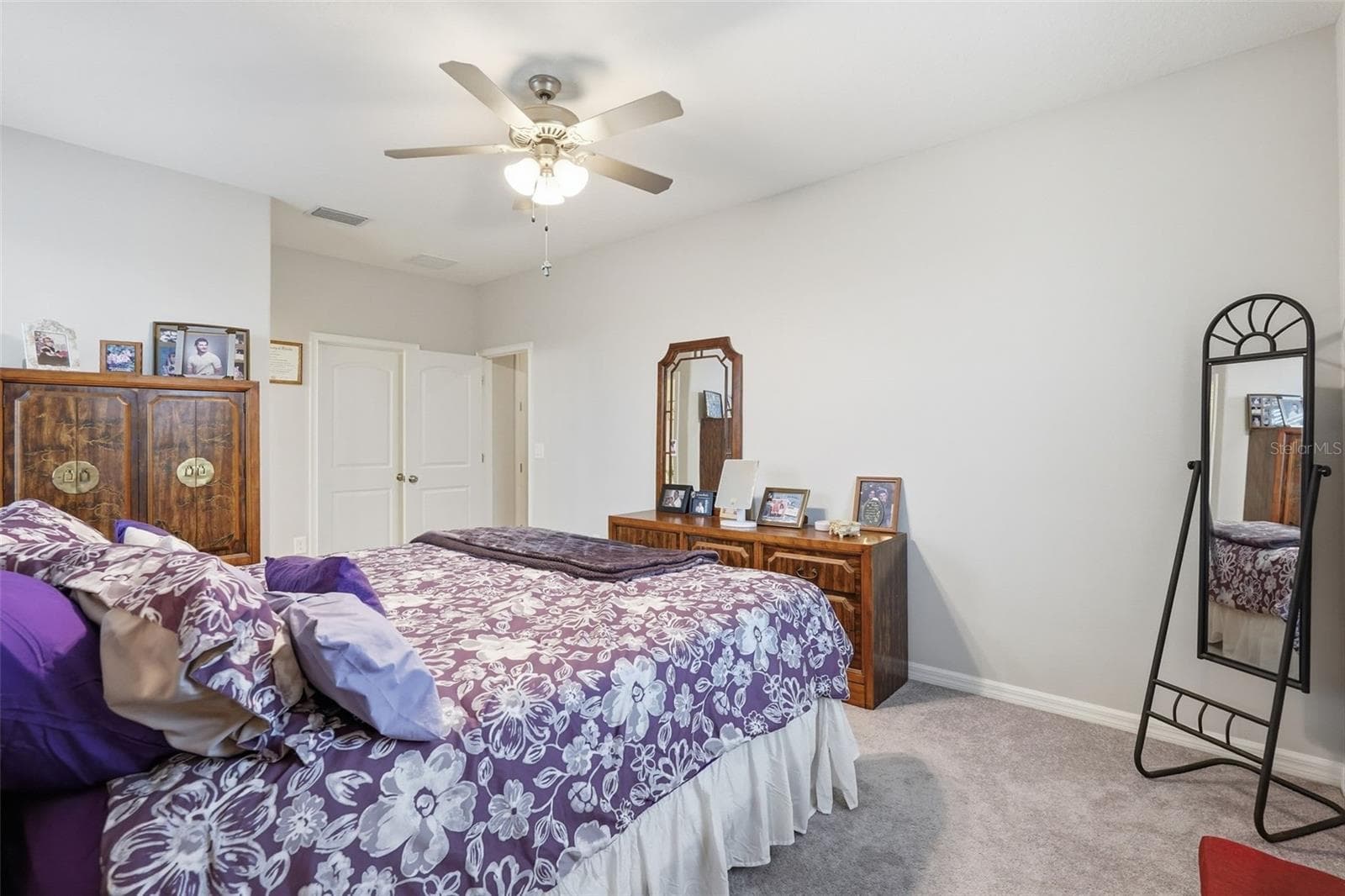 Single Family Residence at 13338 NEWPORT SHORES DR, HUDSON, photo 37 of 68