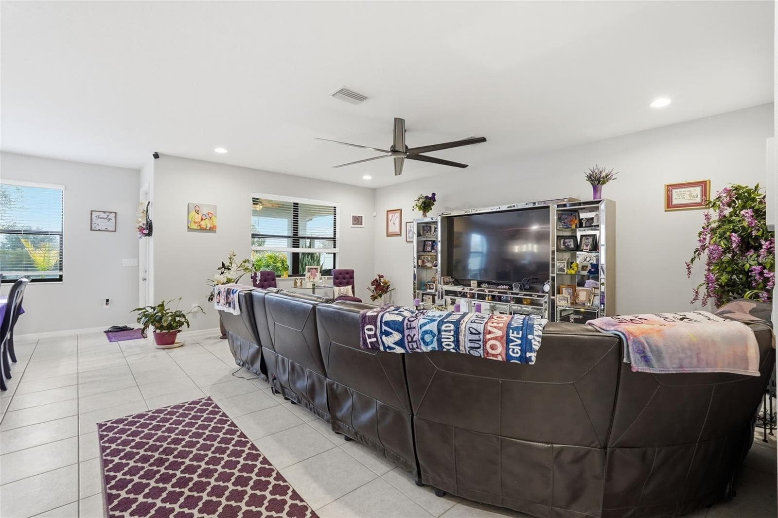 Single Family Residence at 13338 NEWPORT SHORES DR, HUDSON, photo 39 of 68
