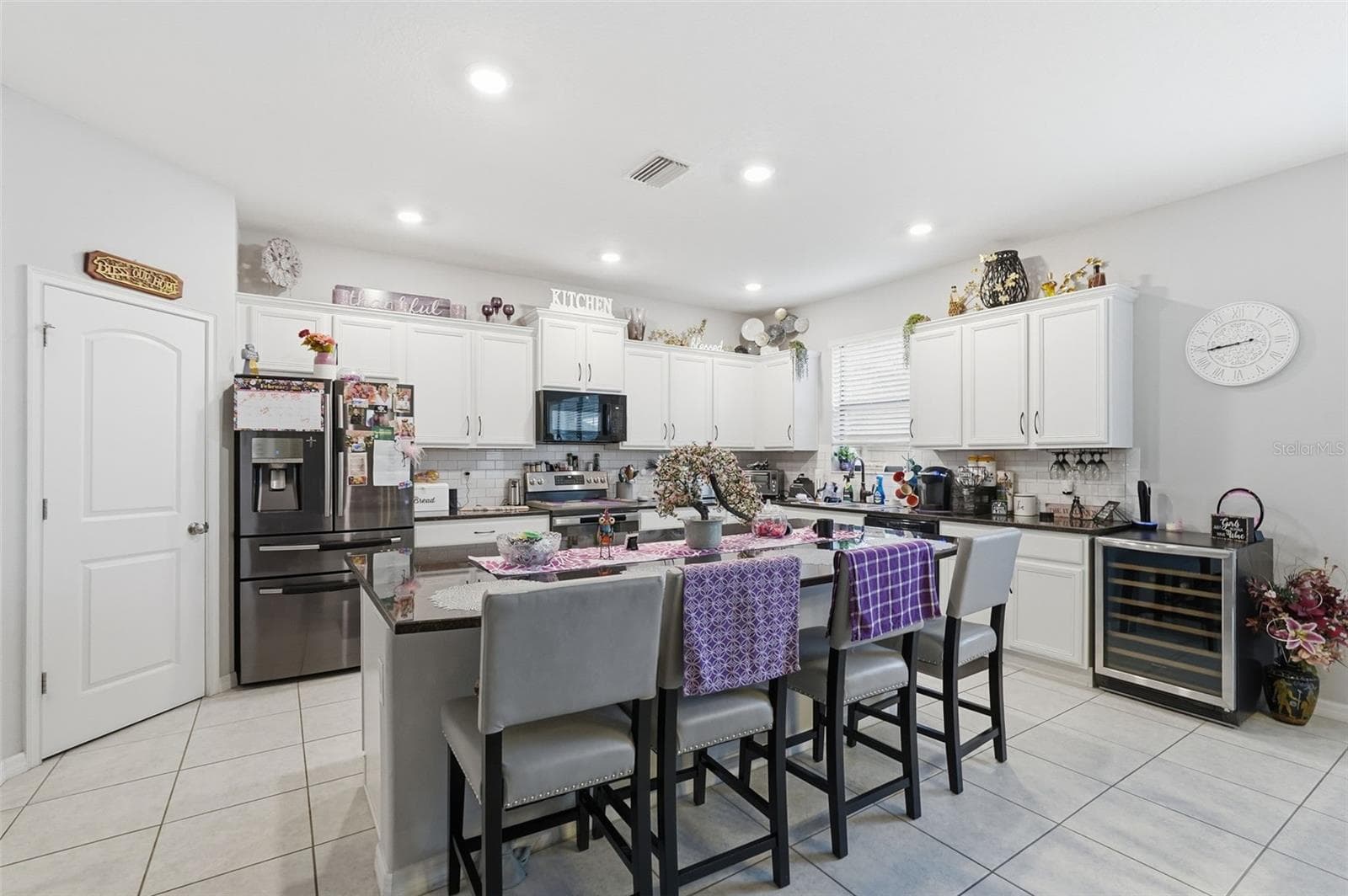 Single Family Residence at 13338 NEWPORT SHORES DR, HUDSON, photo 44 of 68