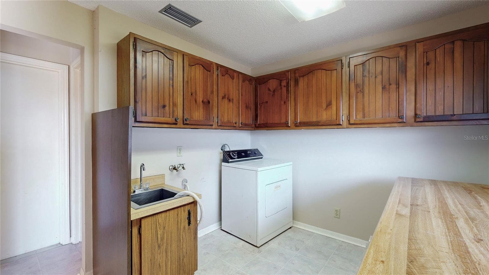 Laundry room - 13 HERMOSA DR, EUSTIS