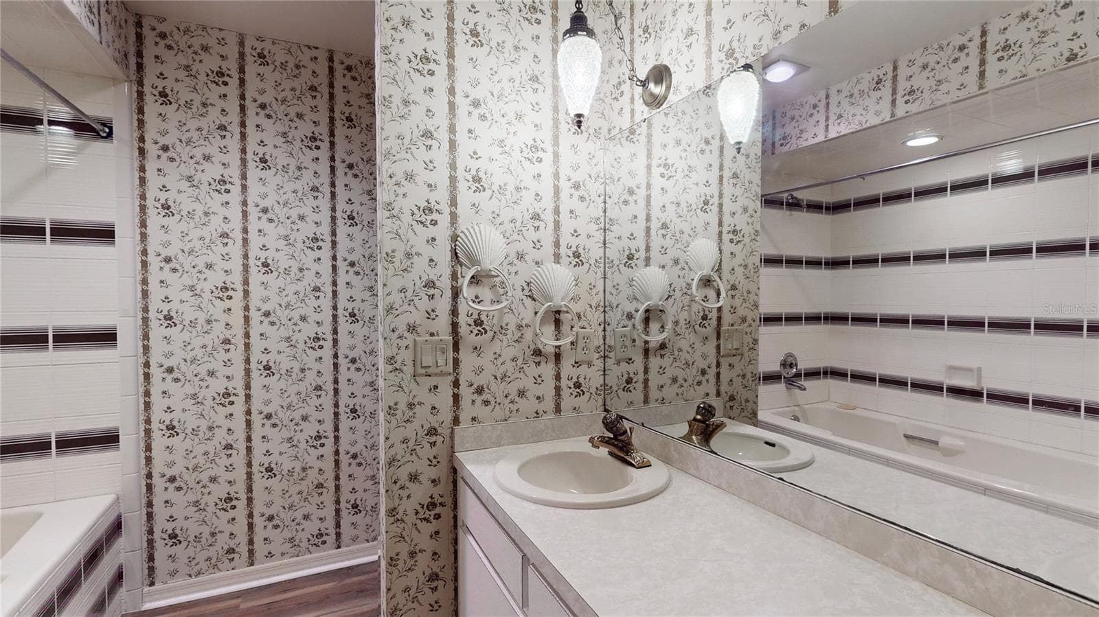 Bathroom 2 - 13 HERMOSA DR, EUSTIS