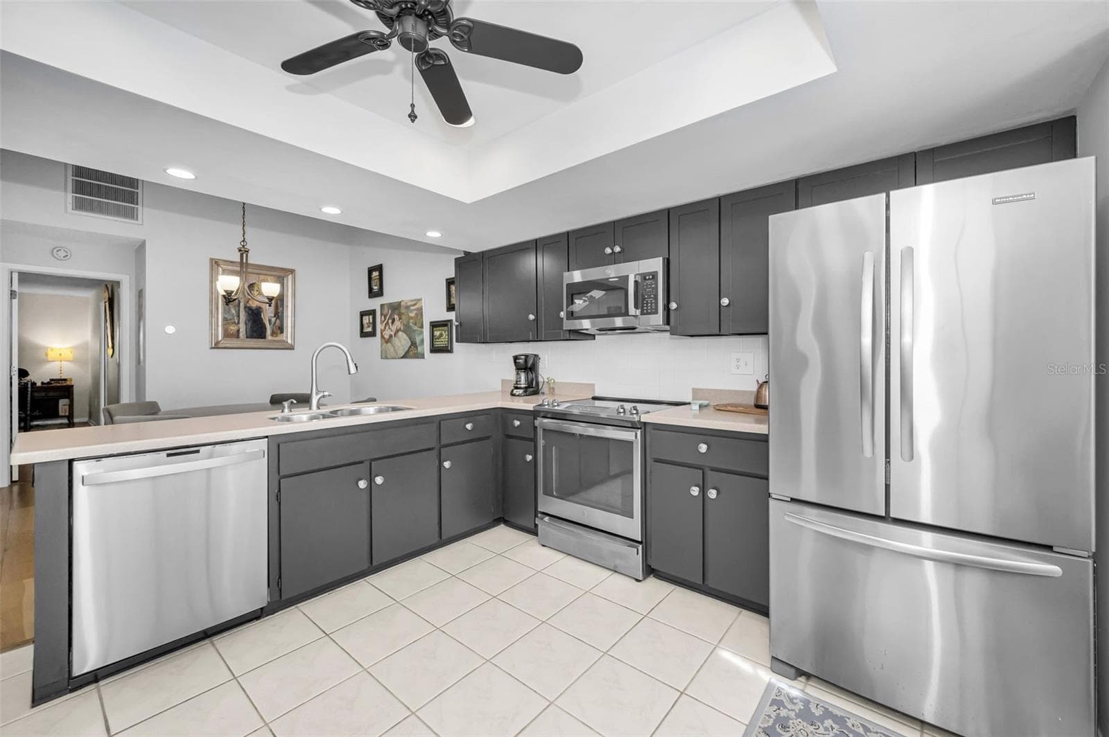 Condominium at 3351 LORI LN #3351, NEW PORT RICHEY, photo 12 of 50