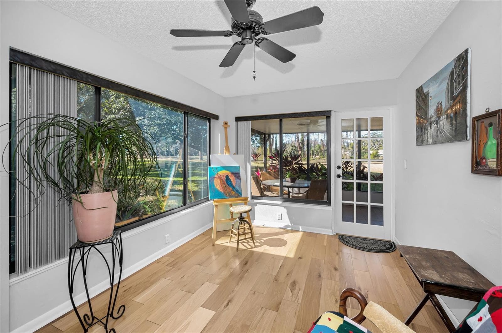 Florida Room leading out to the enclosed porch - 3351 LORI LN #3351, NEW PORT RICHEY