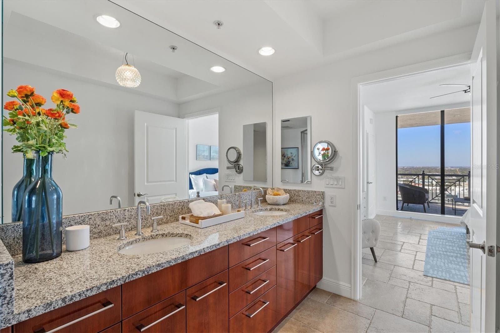 Condominium at 50 CENTRAL AVE #15A, SARASOTA, photo 19 of 90