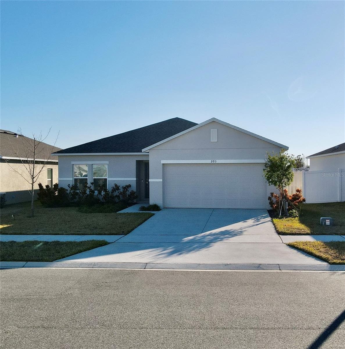 993 CALICO POINTE CIR