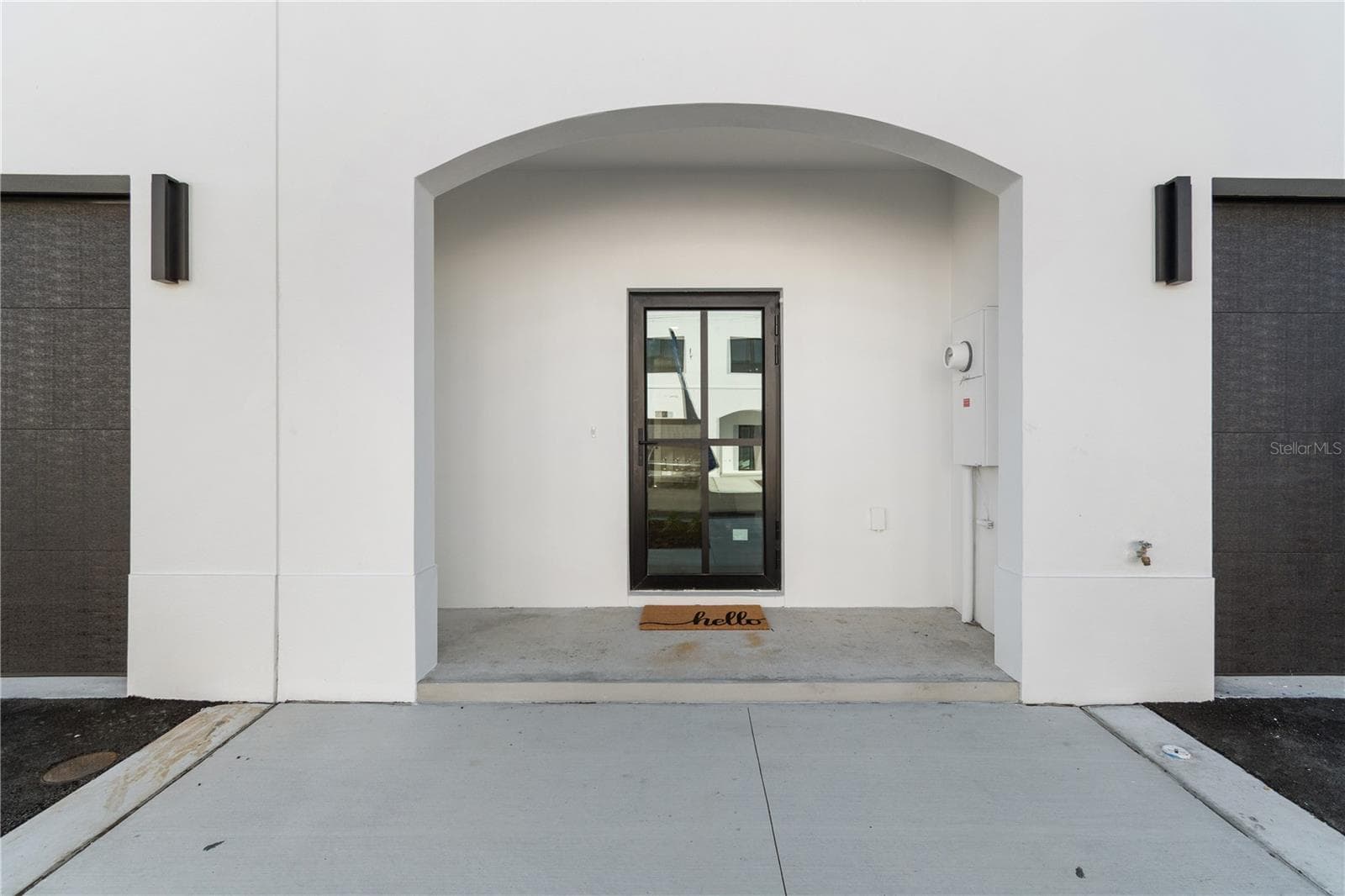 4348 CAMBIO GARDENS CT