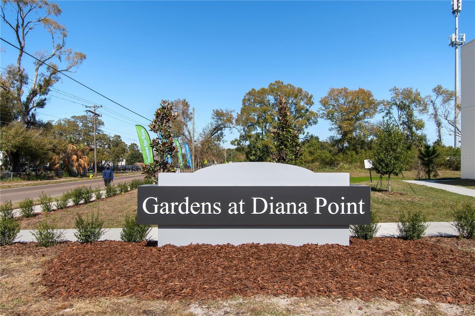 Community Entrance - 4342 CAMBIO GARDENS CT, TAMPA