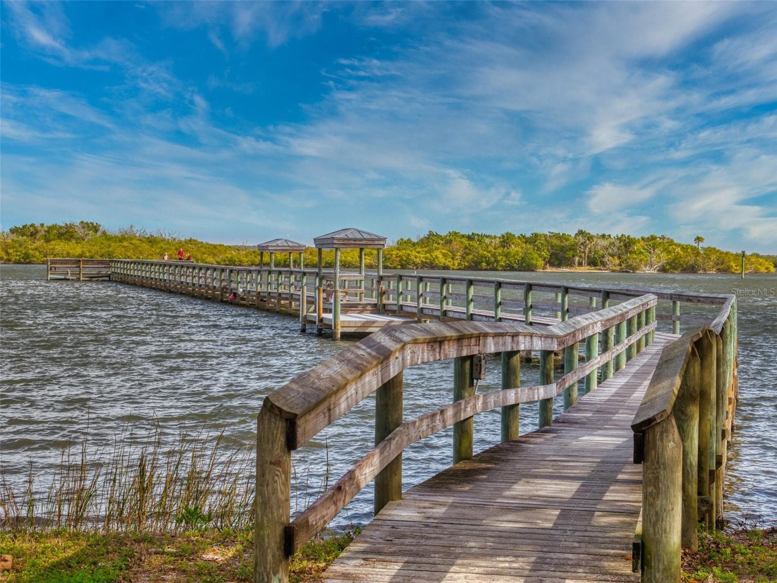 Community Dock - 290 NAVAJO DR, OAK HILL