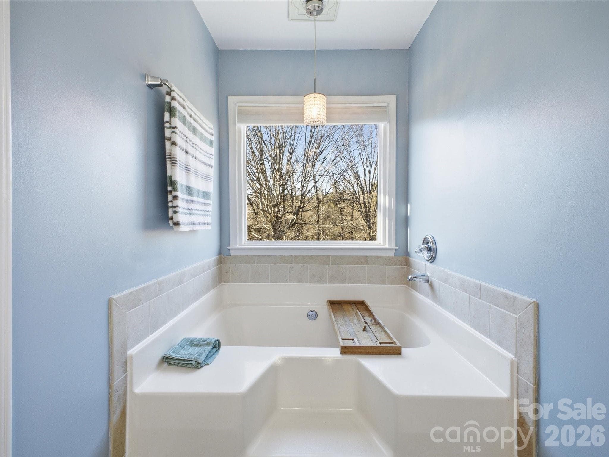 Single Family Residence at 109 Elk Court, Mount Holly, photo 27 of 44