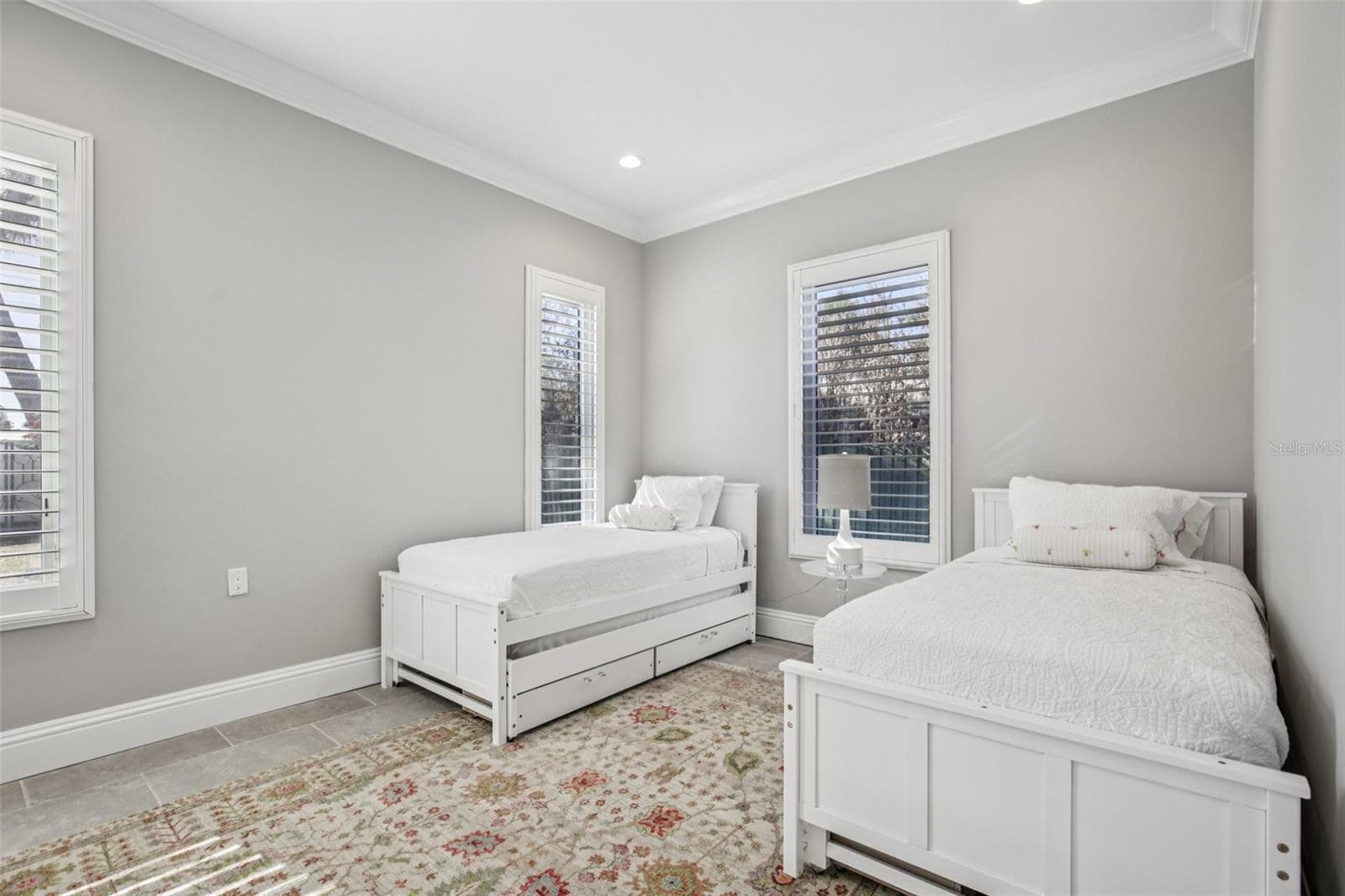 Guest bedroom - 125 S BLVD OF PRESIDENTS, SARASOTA