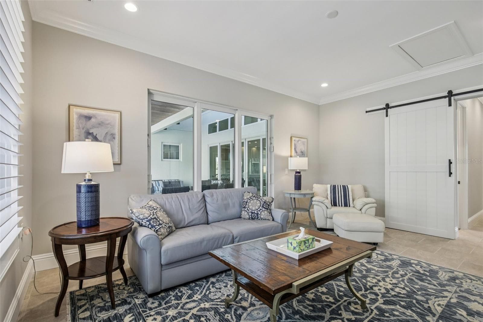Sitting area in guest bedroom - 125 S BLVD OF PRESIDENTS, SARASOTA