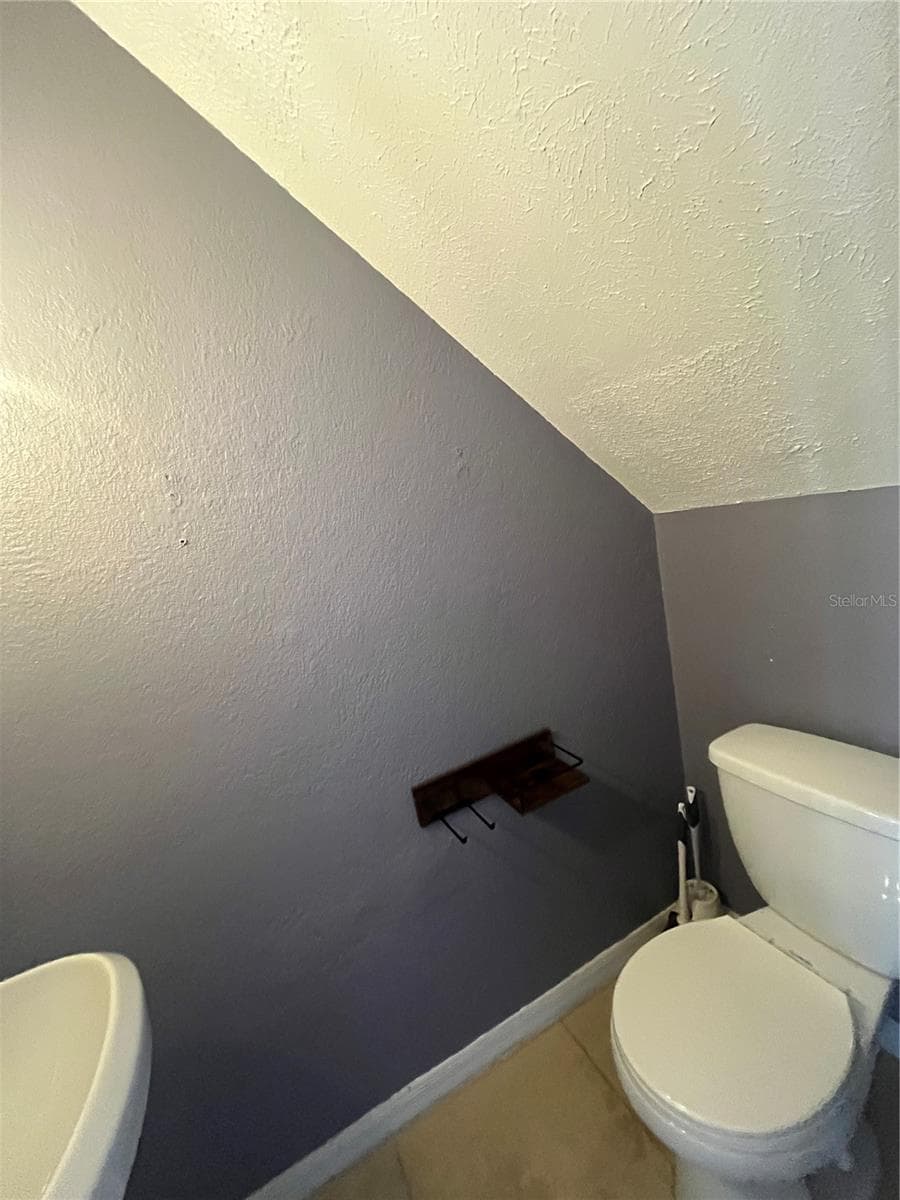 Half bath downstairs - 13709 JUNIPER BLOSSOM DR #0, TAMPA